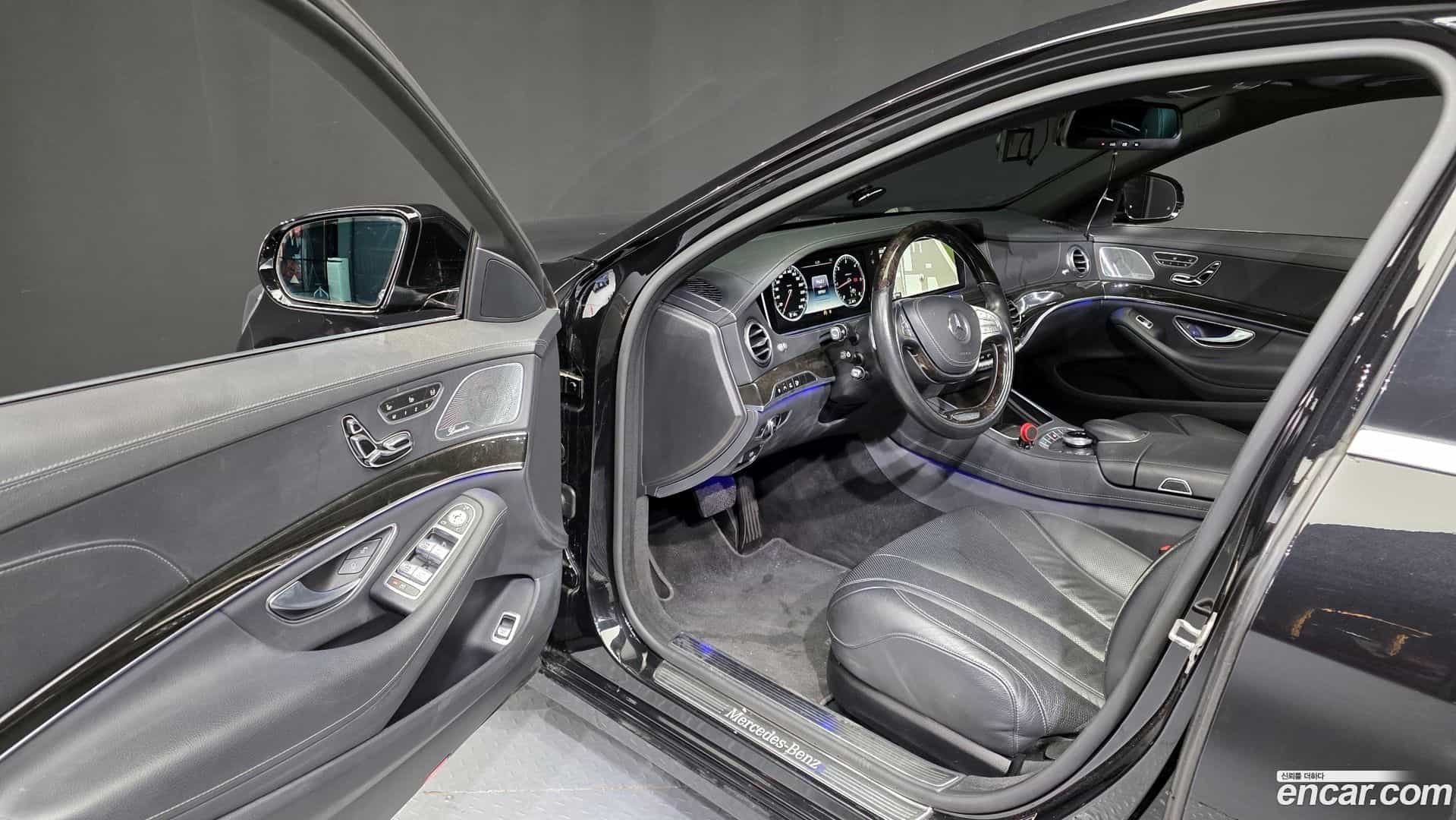 S-Class Mercedes-Benz 2015.2-INNER-010