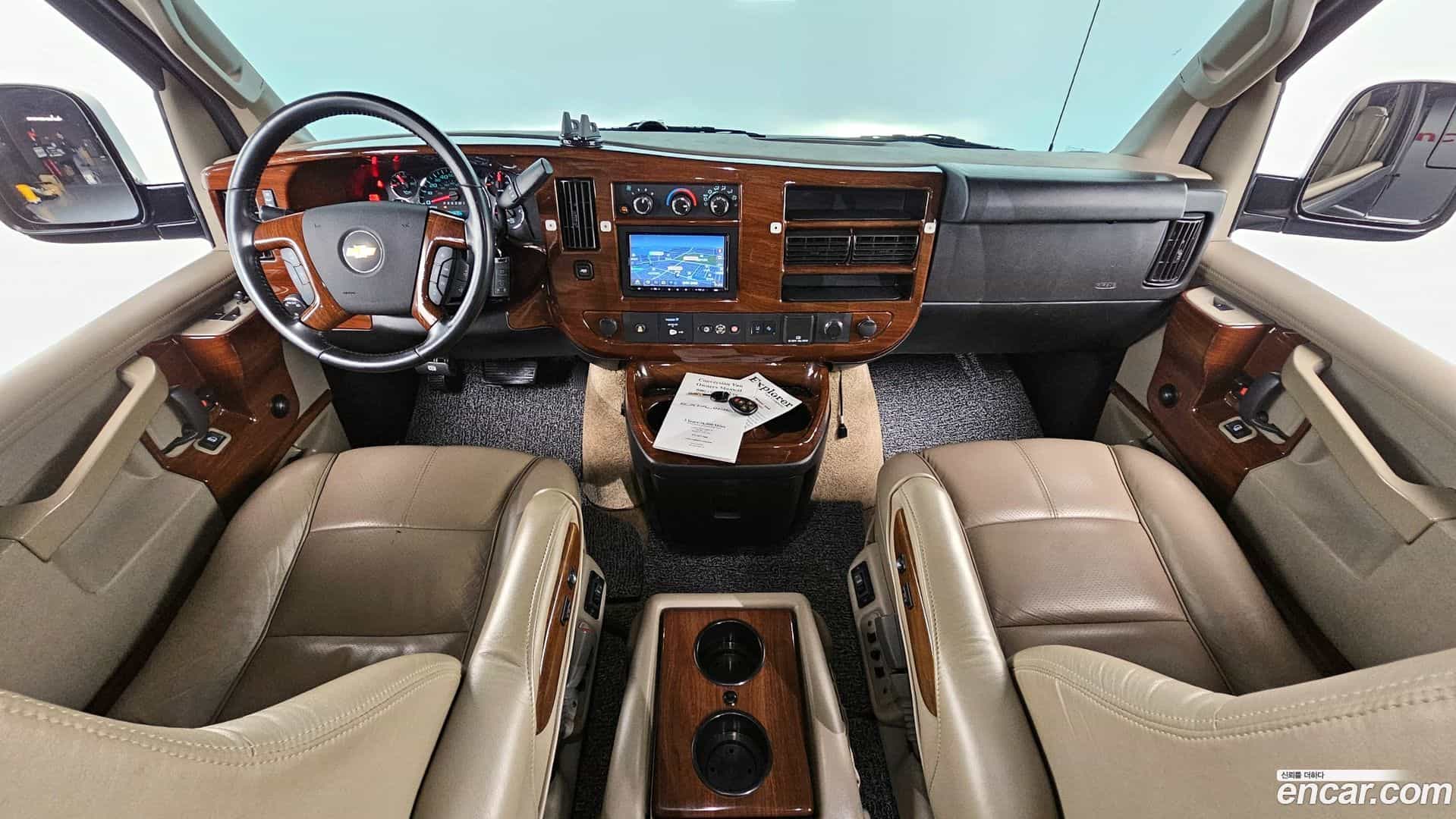 Express Van Chevrolet 2019.9-INNER-007