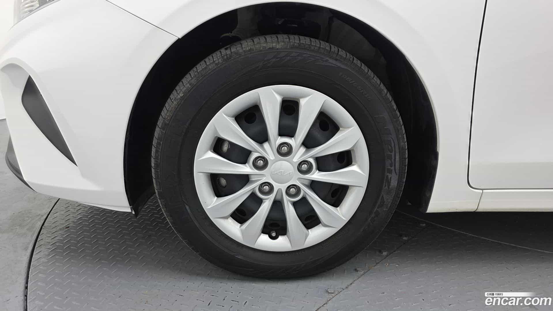 K3 Kia 2023.11-OUTER-005