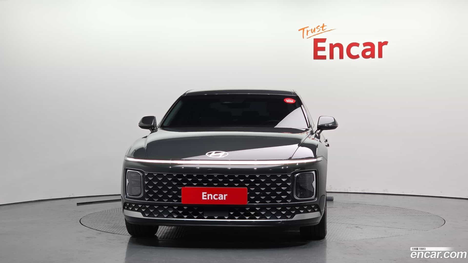 Grandeur Hyundai 2023.0-OUTER-003