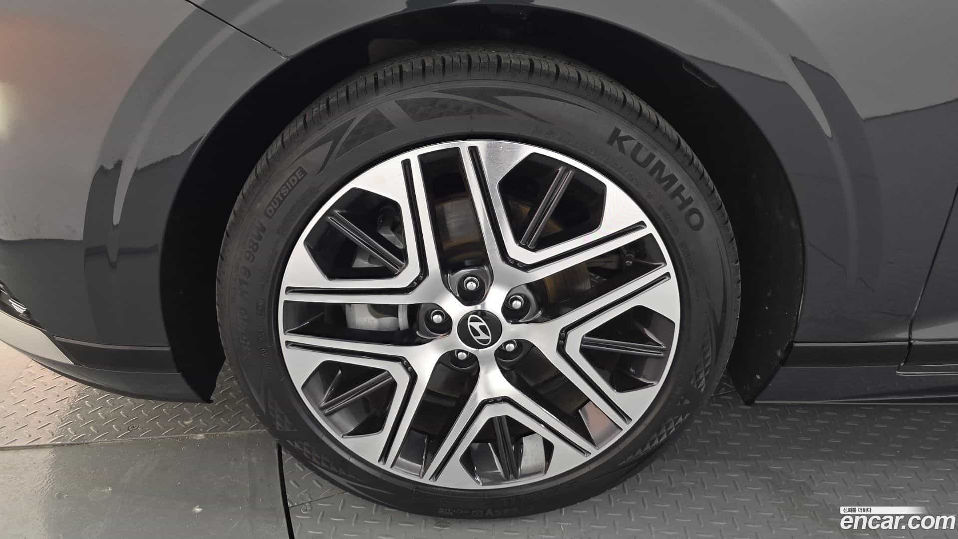 Grandeur Hyundai 2023.0-OUTER-005