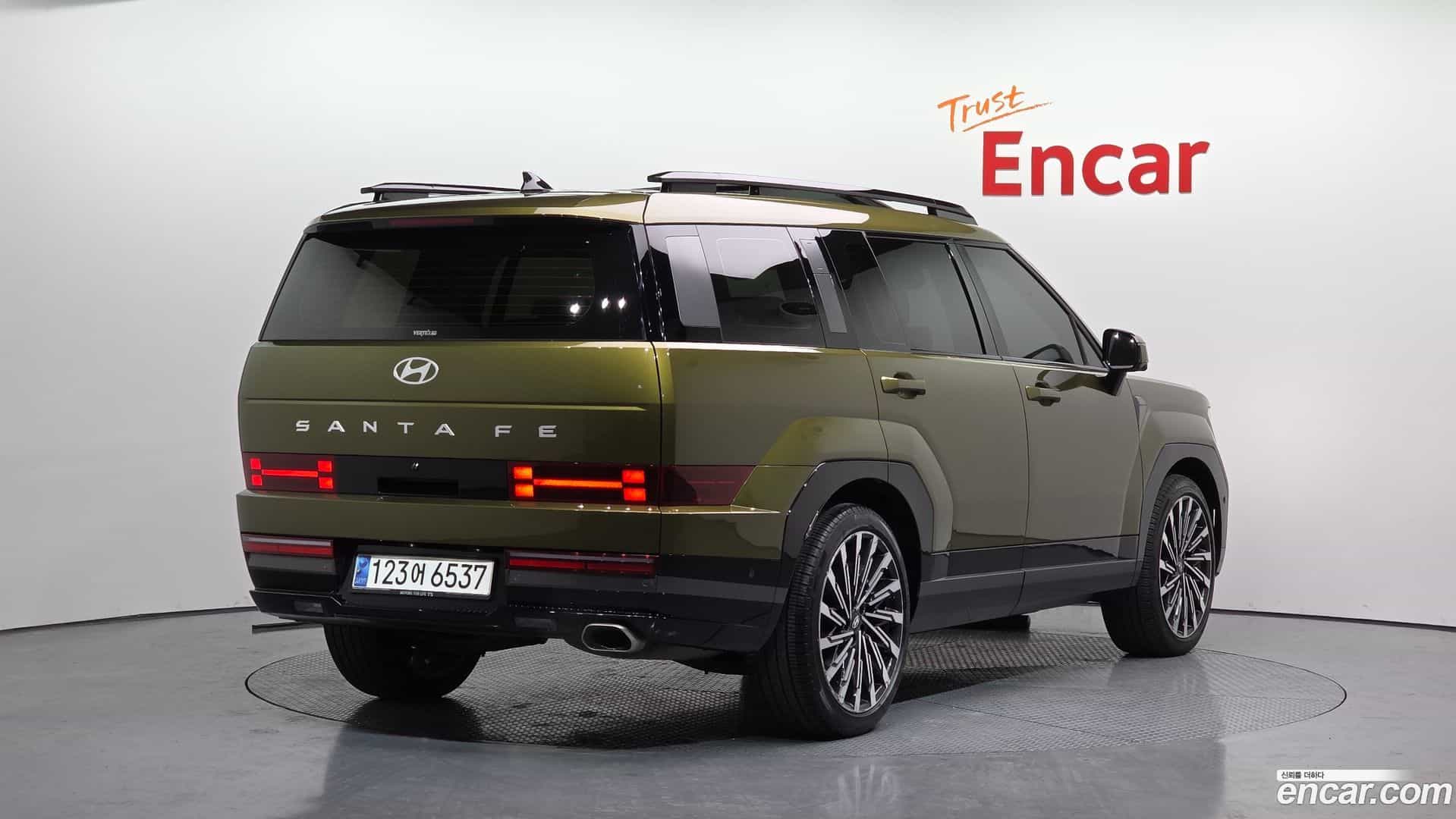 Santafe Hyundai 2023.9-OUTER-002