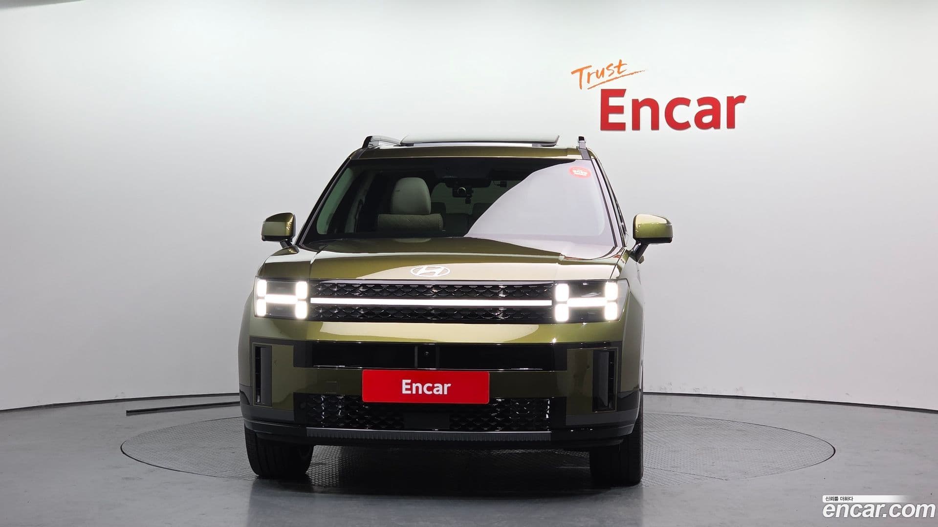 Main__Slider__Photo:Santafe Hyundai 2023.9-2