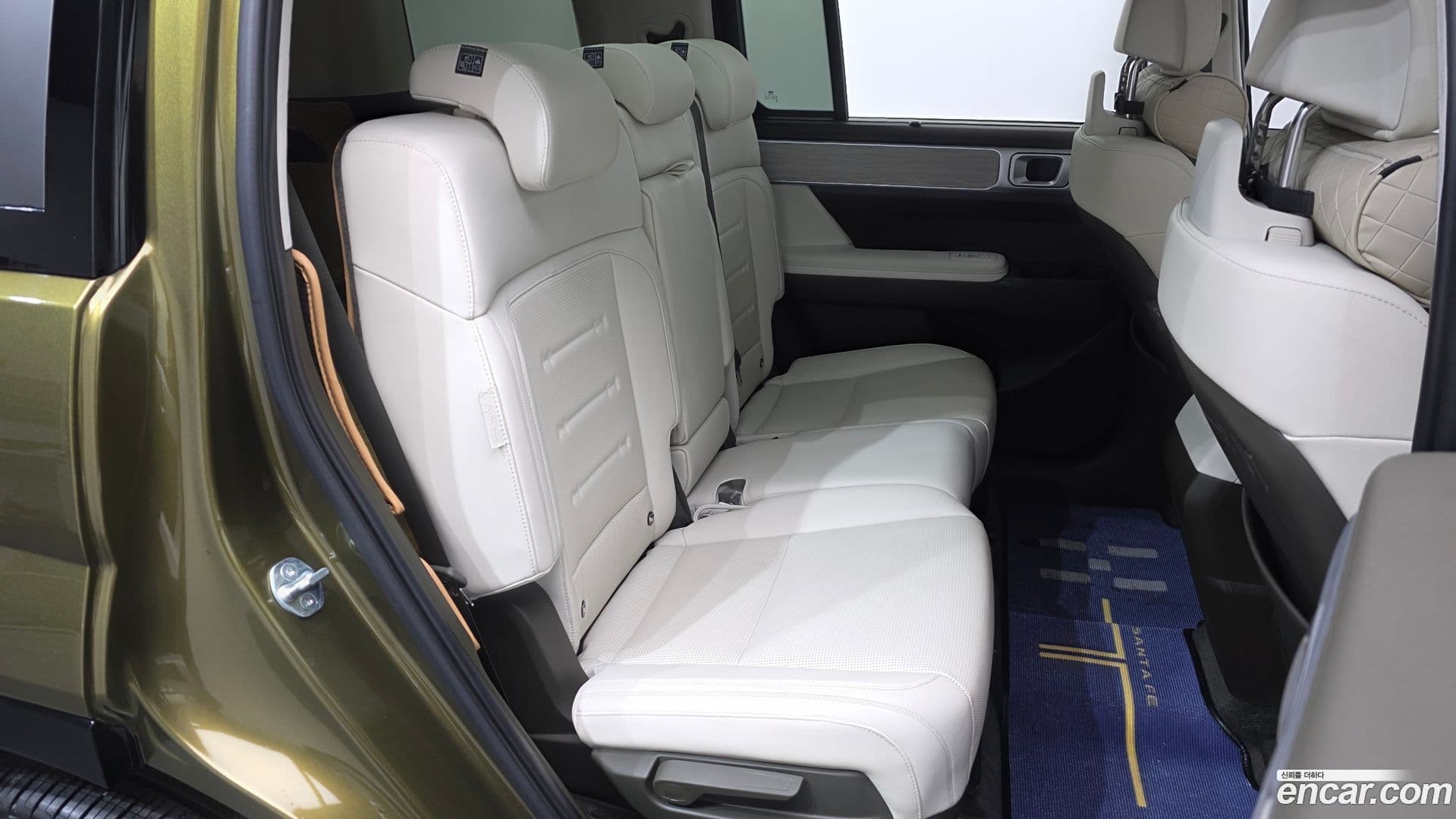 Main__Slider__Photo:Santafe Hyundai 2023.9-10