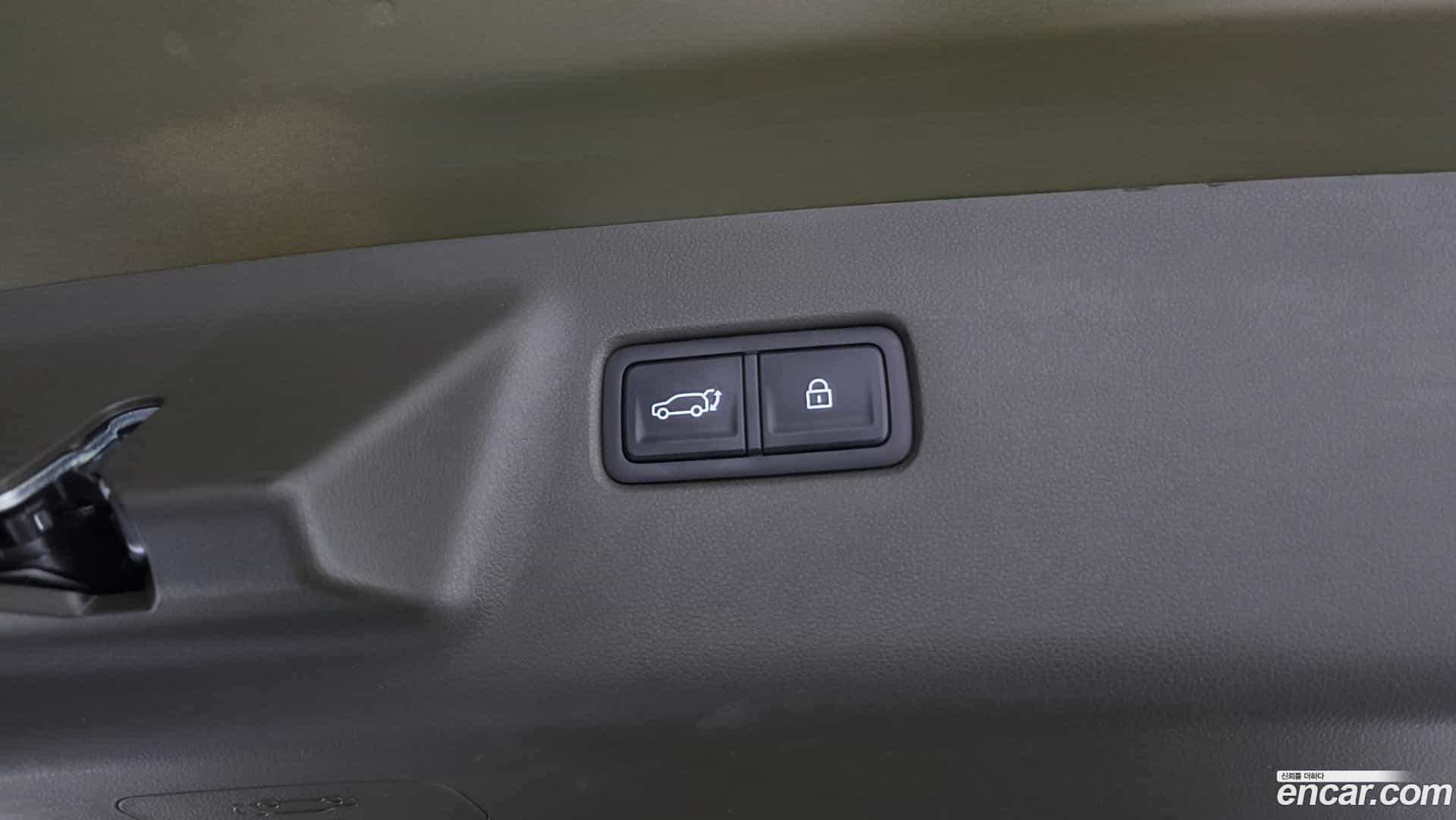 Santafe Hyundai 2023.9-OPTION-024