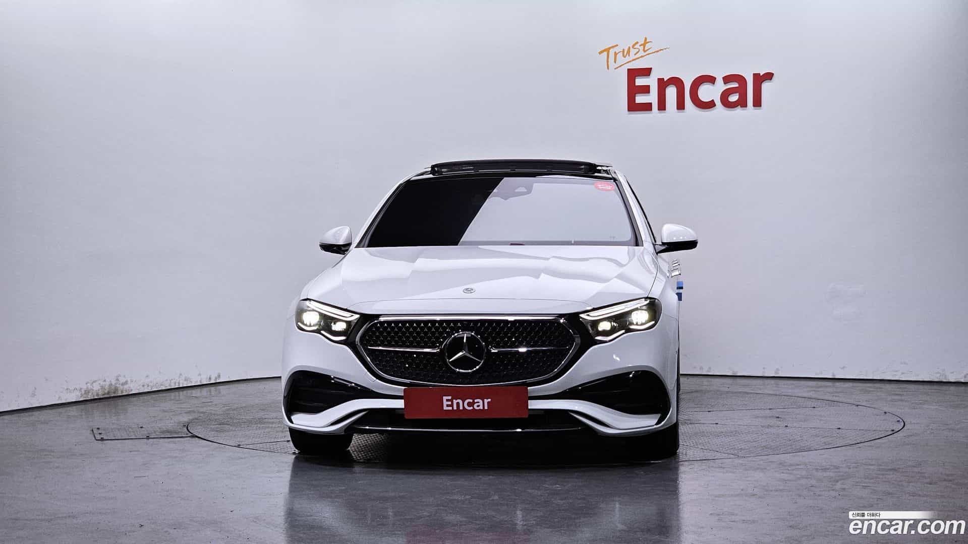 E-Class Mercedes-Benz 2024.5-OUTER-003