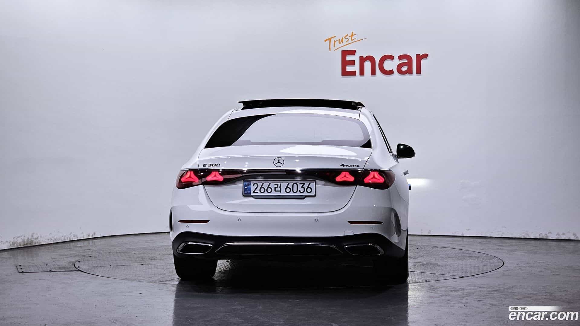 E-Class Mercedes-Benz 2024.5-OUTER-004