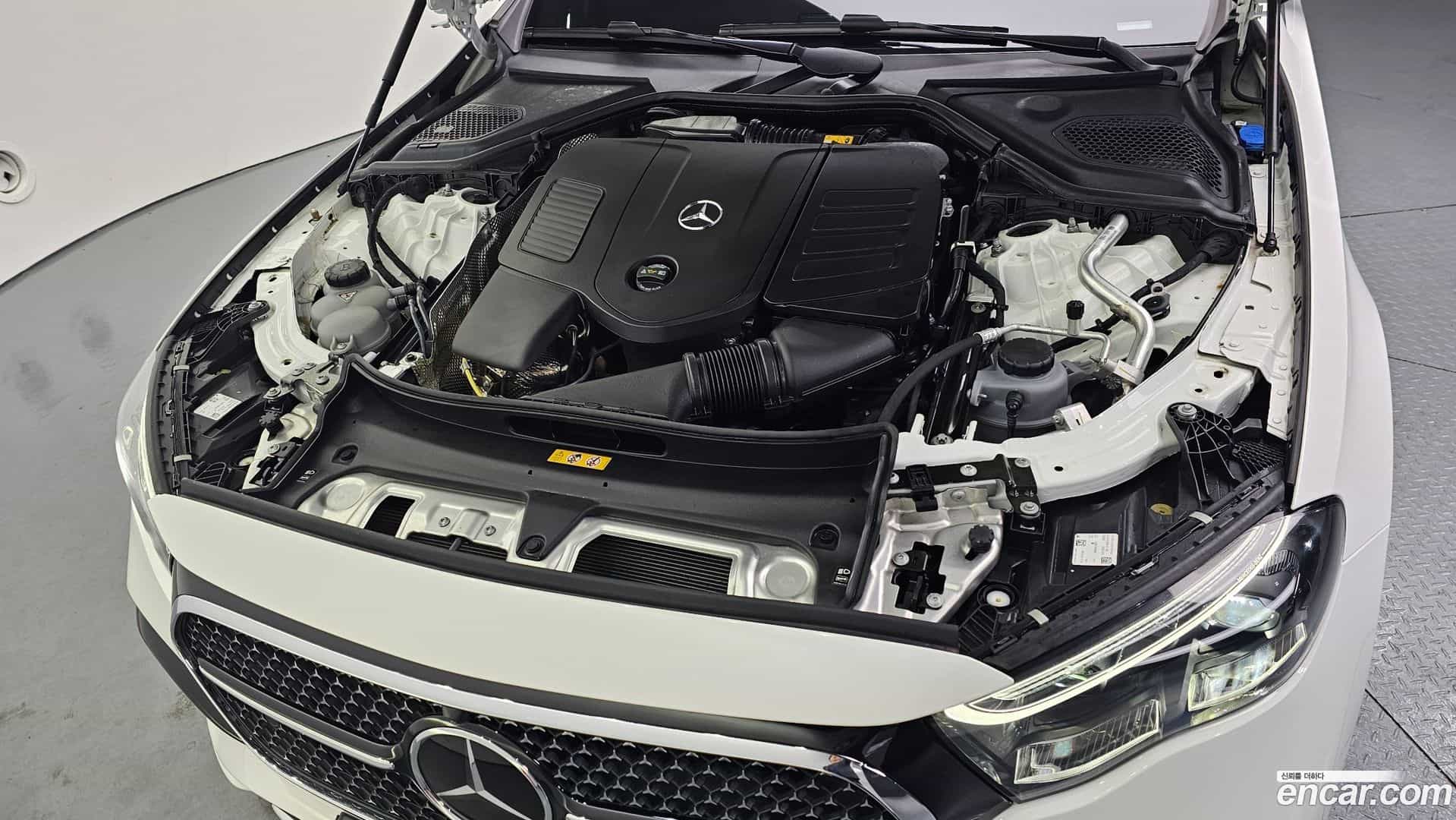 E-Class Mercedes-Benz 2024.5-INNER-006