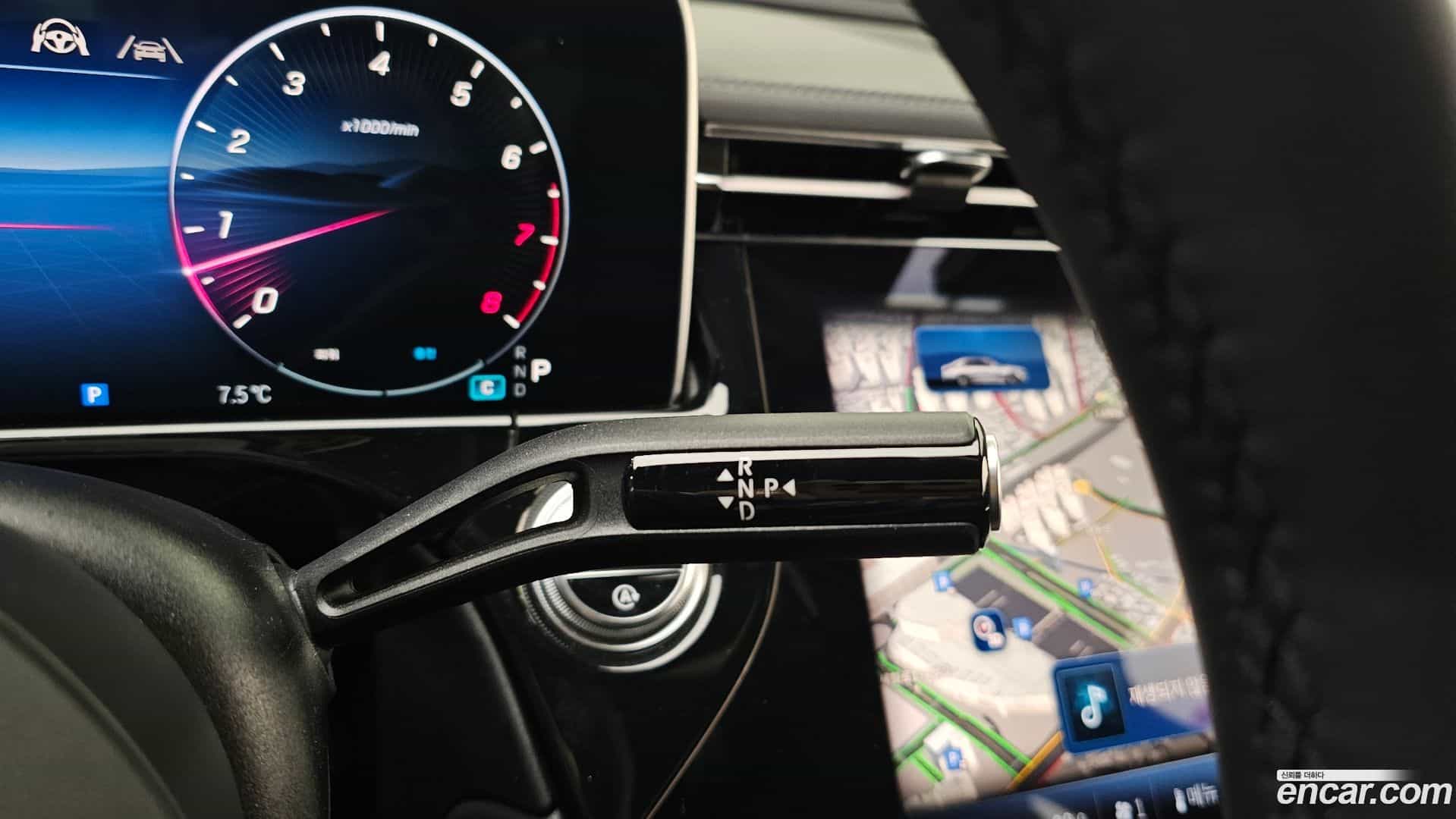 E-Class Mercedes-Benz 2024.5-INNER-009