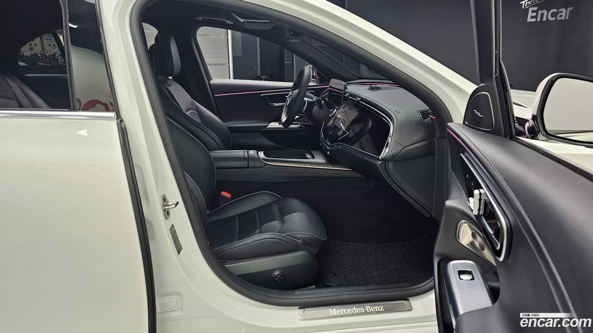 E-Class Mercedes-Benz 2024.5-OPTION-015