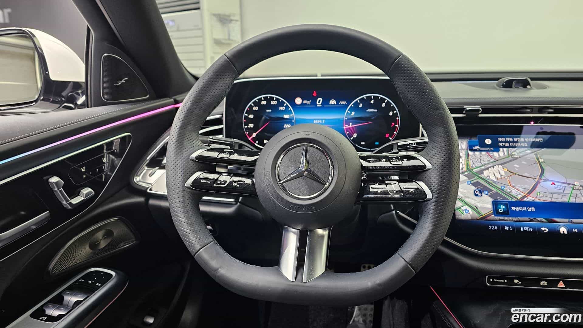 E-Class Mercedes-Benz 2024.5-OPTION-017