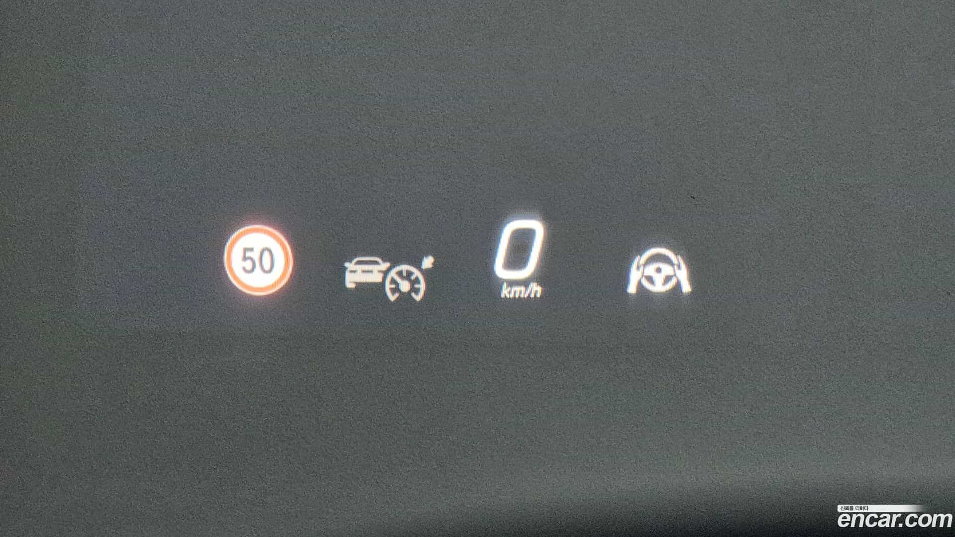 E-Class Mercedes-Benz 2024.5-OPTION-022