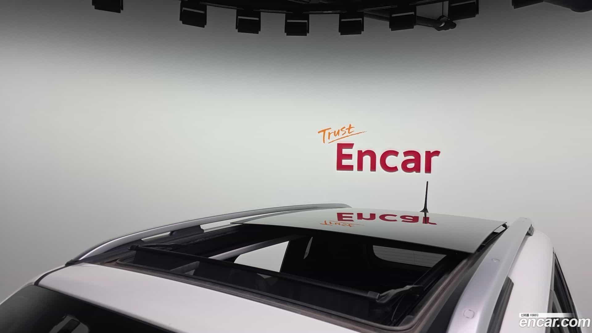 Renegade Jeep 2018.11-OPTION-024