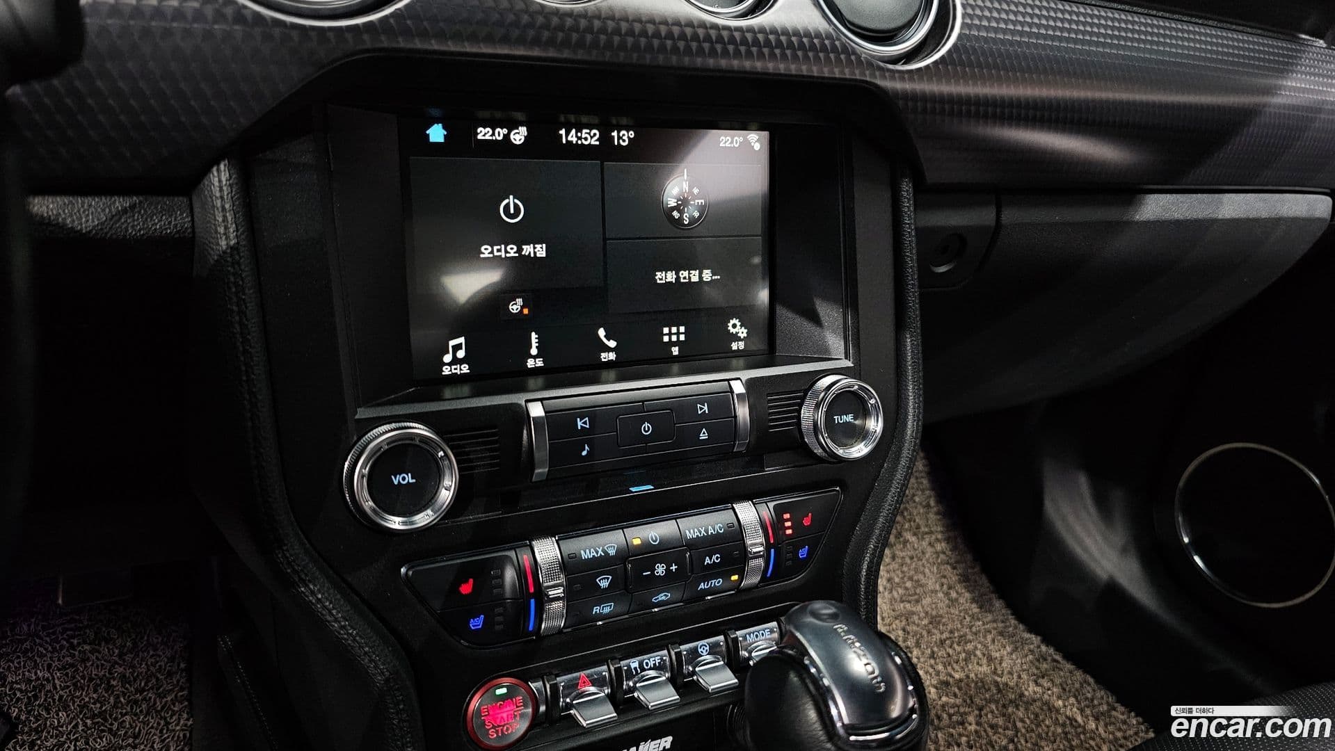 Main__Slider__Photo:Mustang Ford 2018.3-14