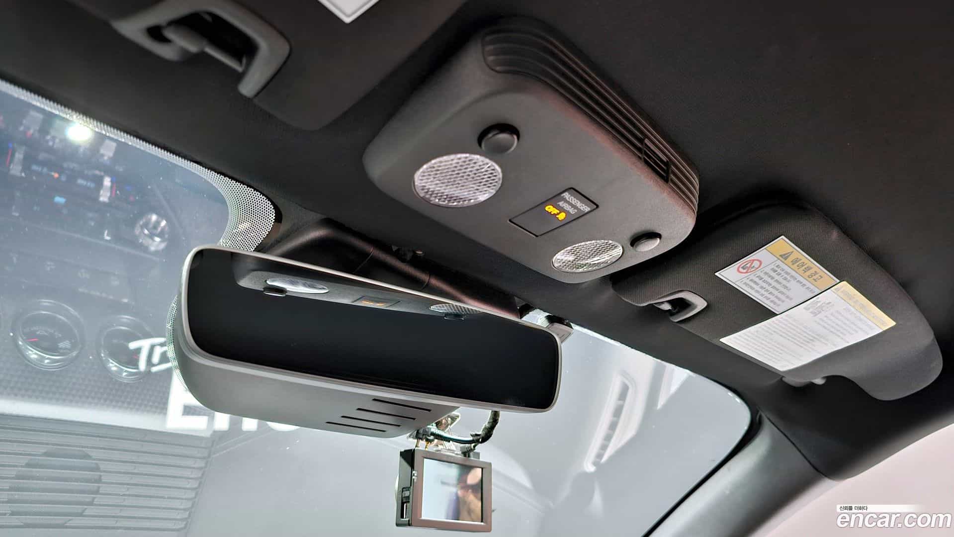 Mustang Ford 2018.3-OPTION-023