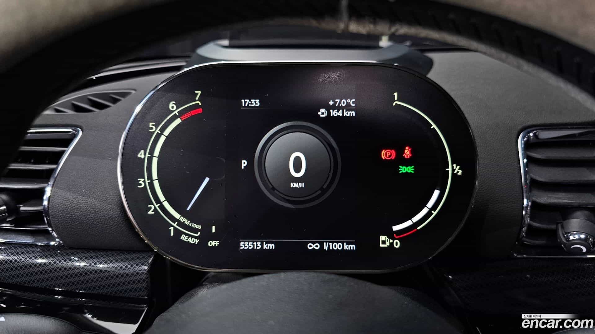 Clubman Mini 2020.11-INNER-008