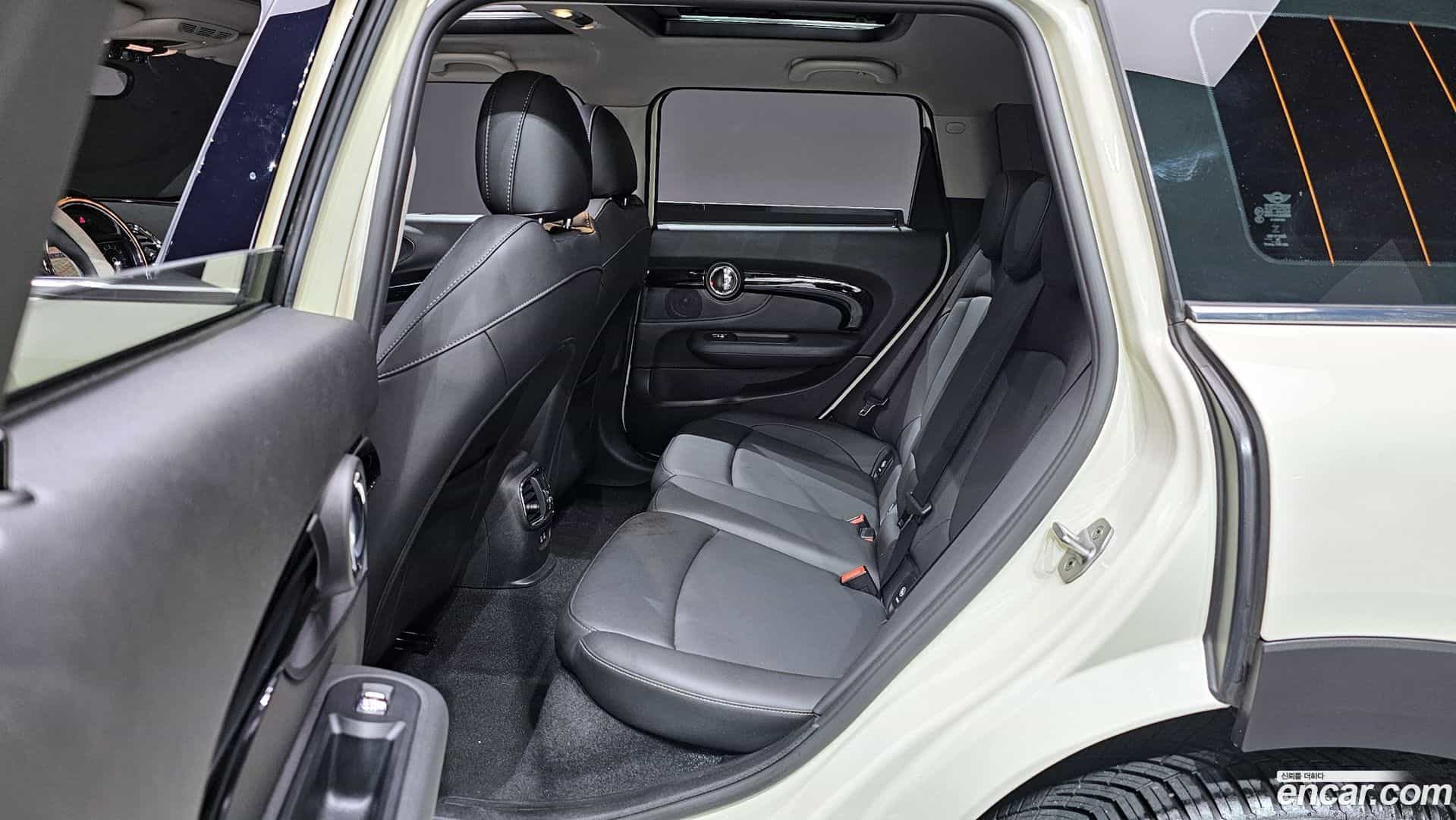 Clubman Mini 2020.11-OPTION-016