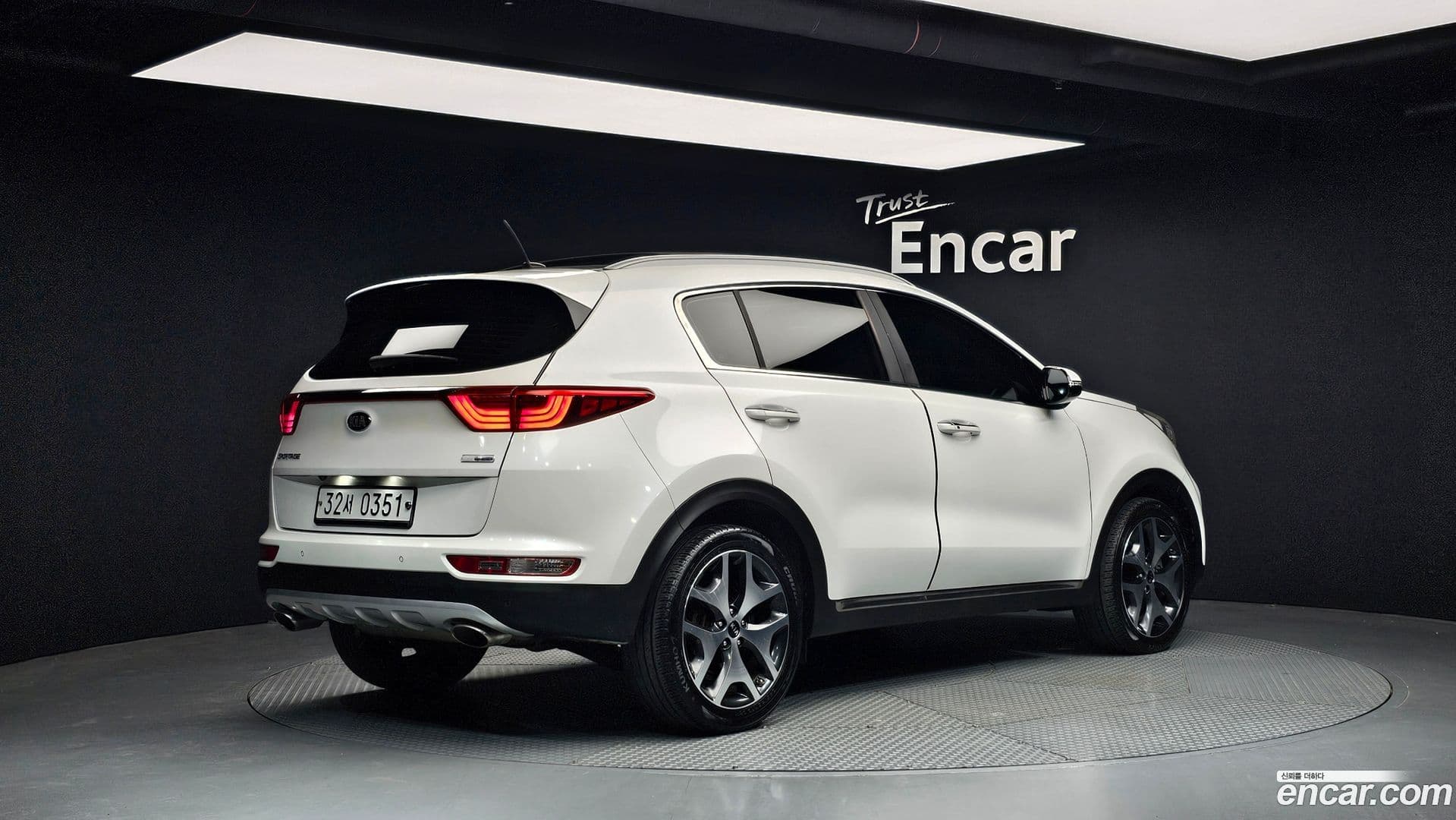Main__Slider__Photo:Sportage Kia 2016.7-1