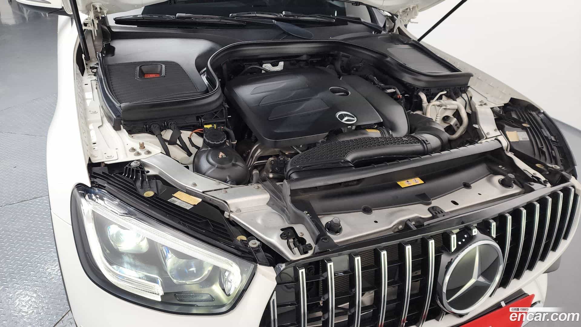 GLC-Class Mercedes-Benz 2021.3-INNER-006