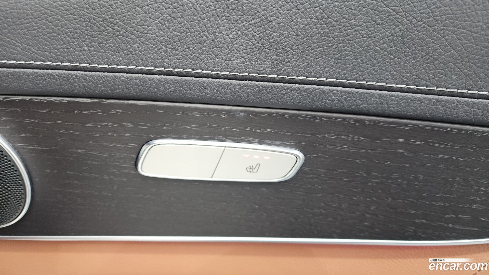 Main__Slider__Photo:GLC-Class Mercedes-Benz 2021.3-18