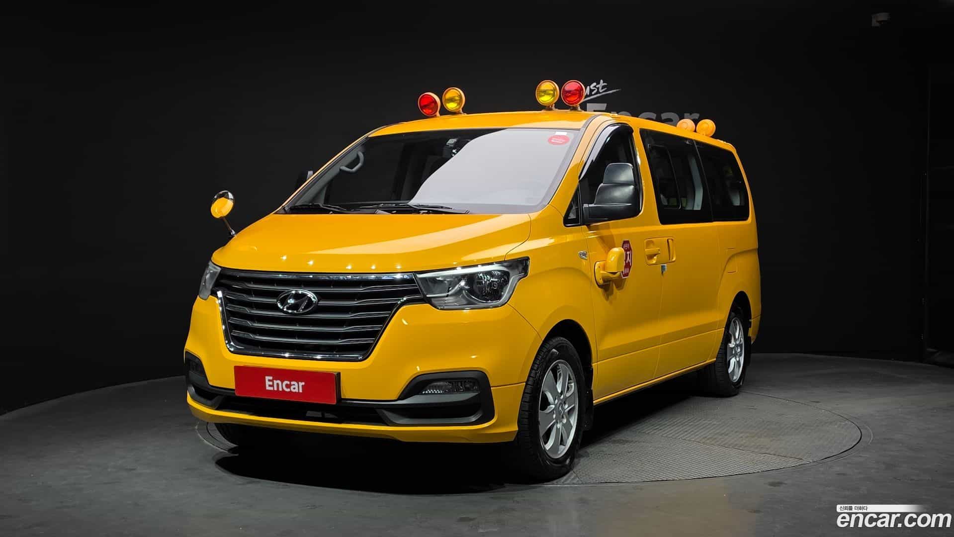 Starex Hyundai 2018.5-OUTER-001