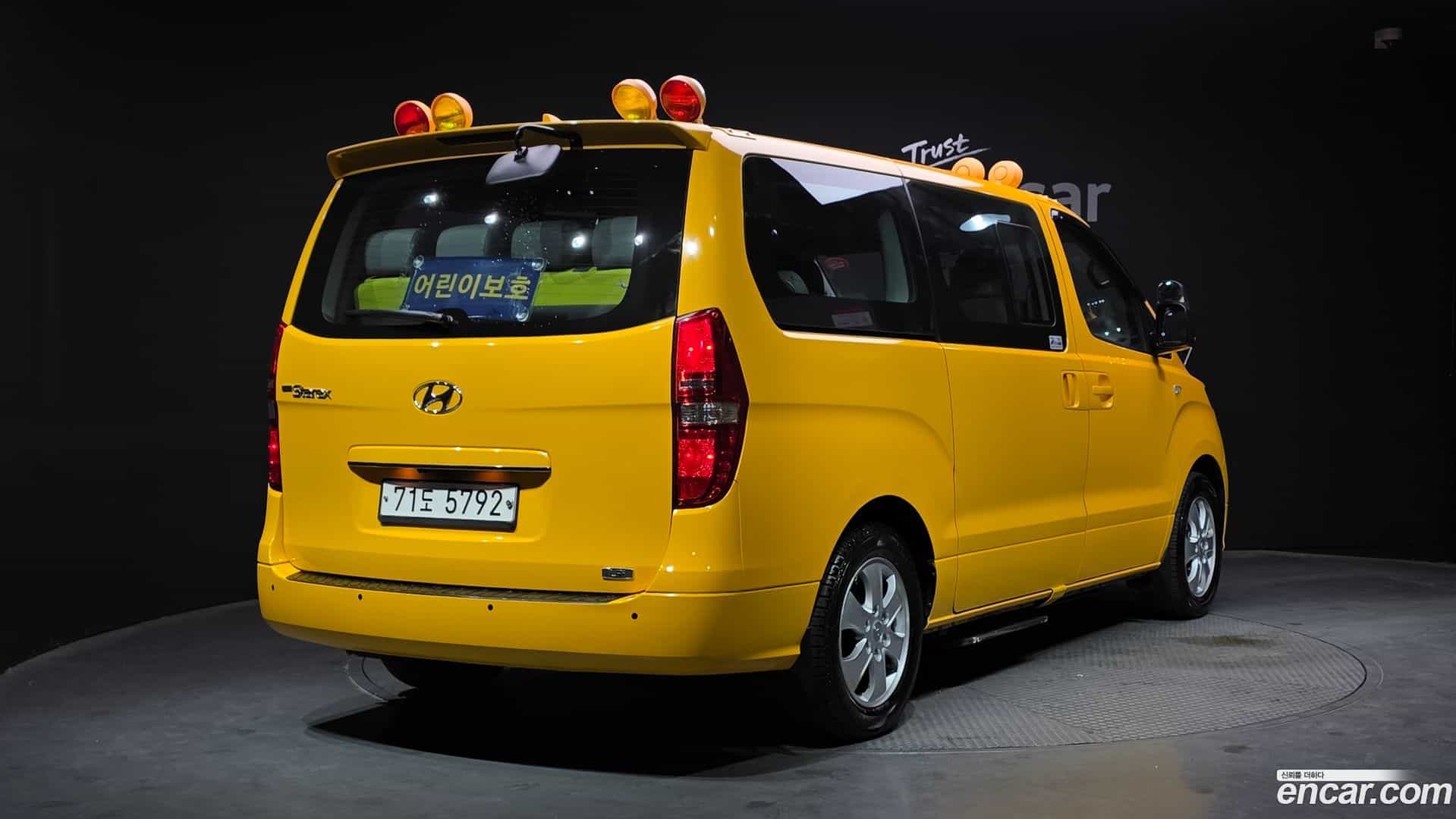 Starex Hyundai 2018.5-OUTER-002