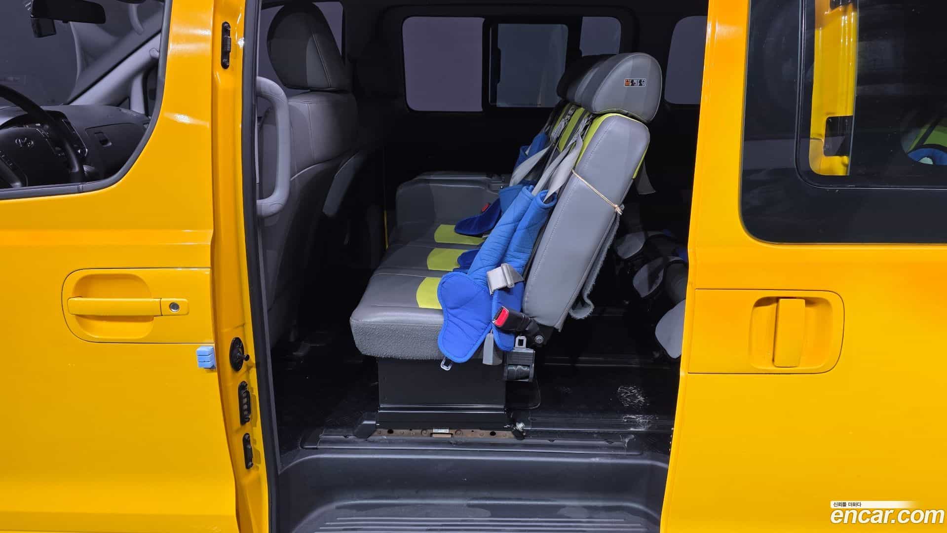 Starex Hyundai 2018.5-OPTION-016