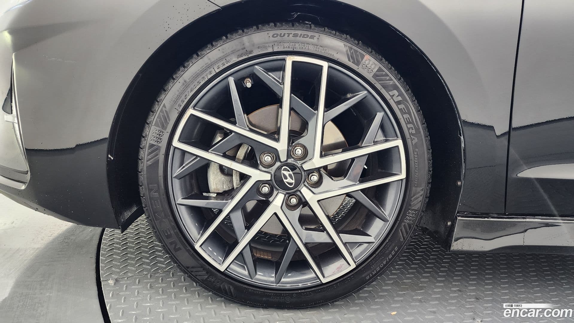 Main__Slider__Photo:AVANTE Hyundai 2019.0-4