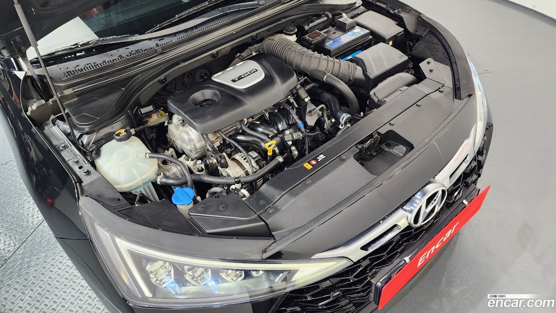 Main__Slider__Photo:AVANTE Hyundai 2019.0-5