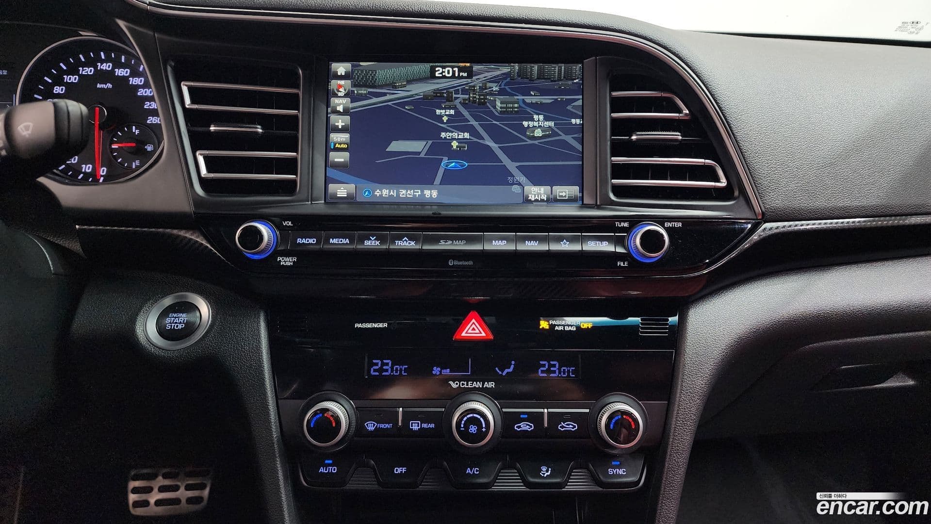 Main__Slider__Photo:AVANTE Hyundai 2019.0-14