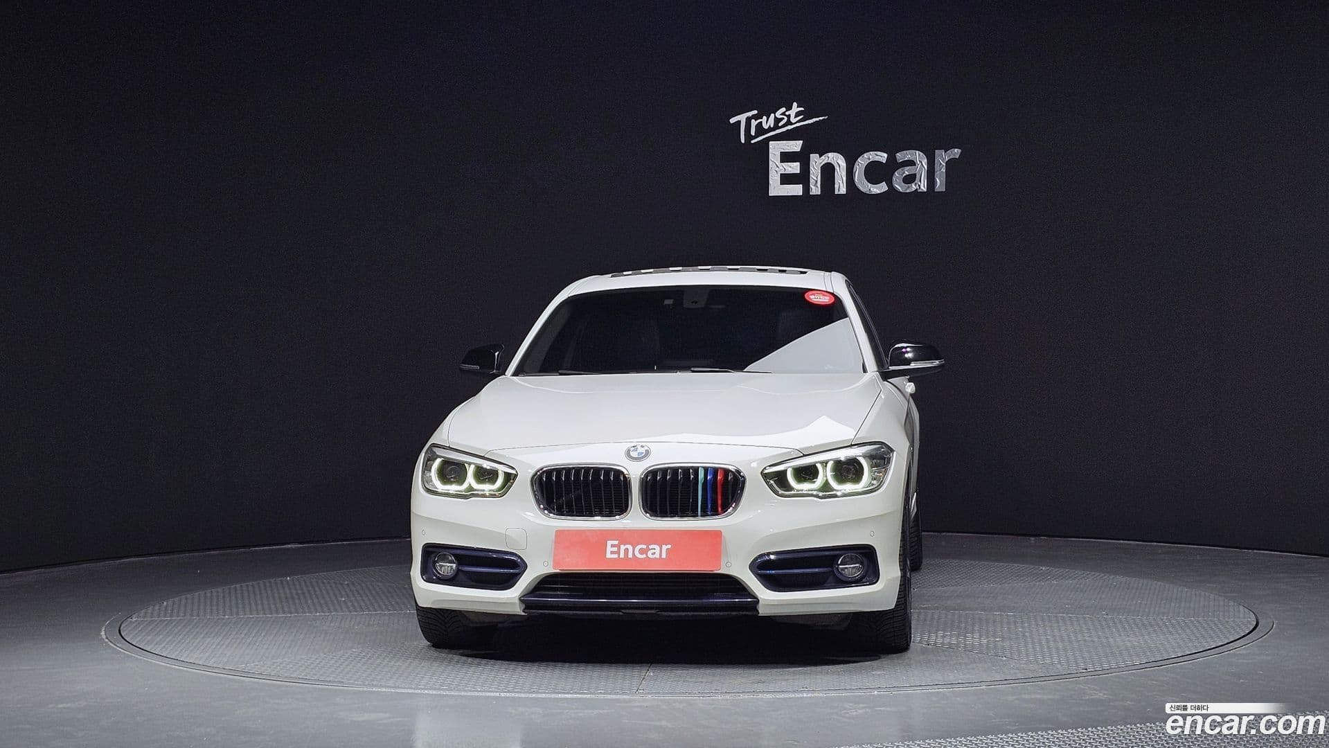 Main__Slider__Photo:1-Series BMW 2016.11-2