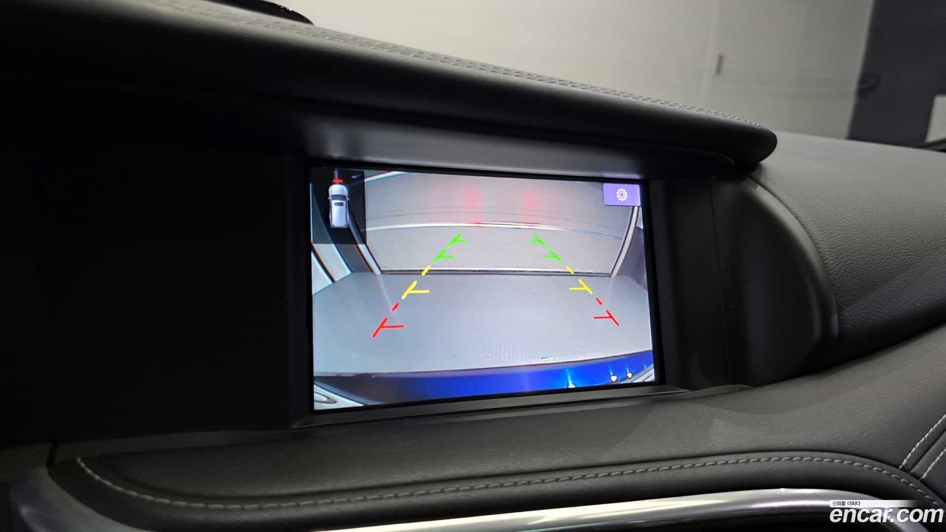 Q30 Infiniti 2017.7-OPTION-019