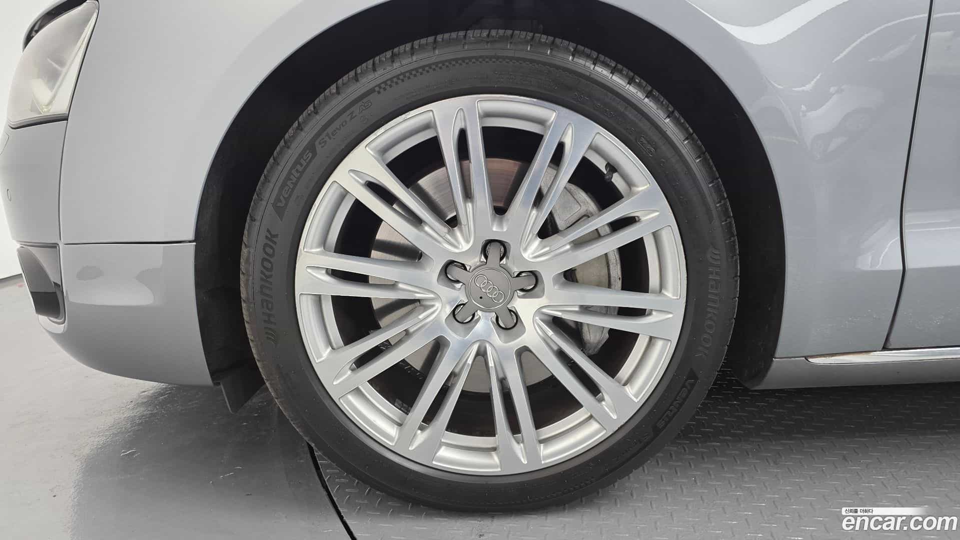 A8 Audi 2012.2-OUTER-005