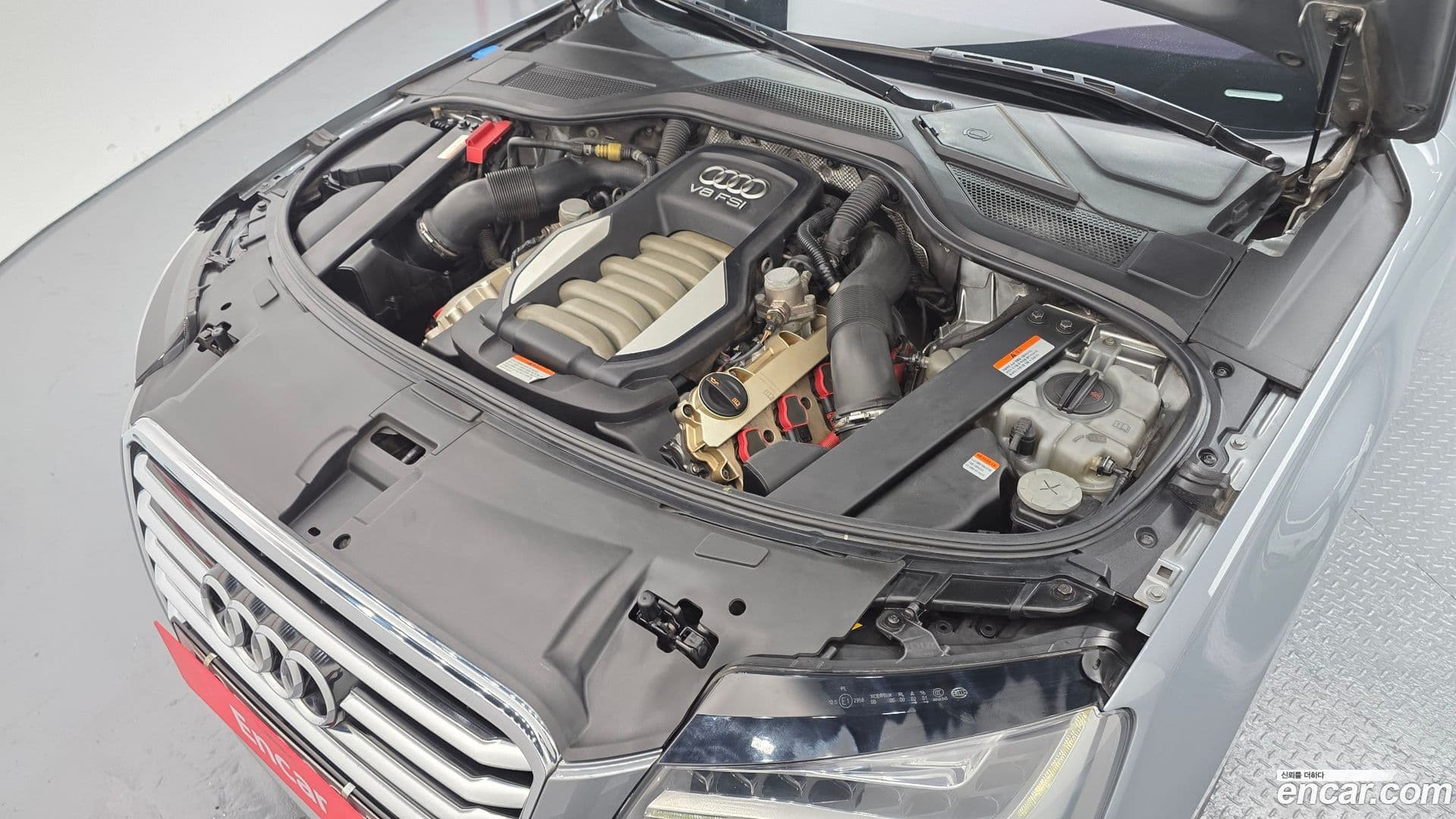 Main__Slider__Photo:A8 Audi 2012.2-5