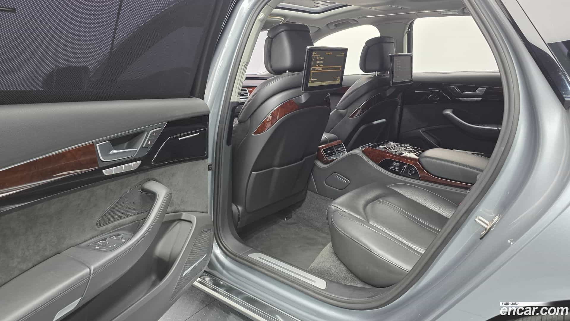 A8 Audi 2012.2-OPTION-016