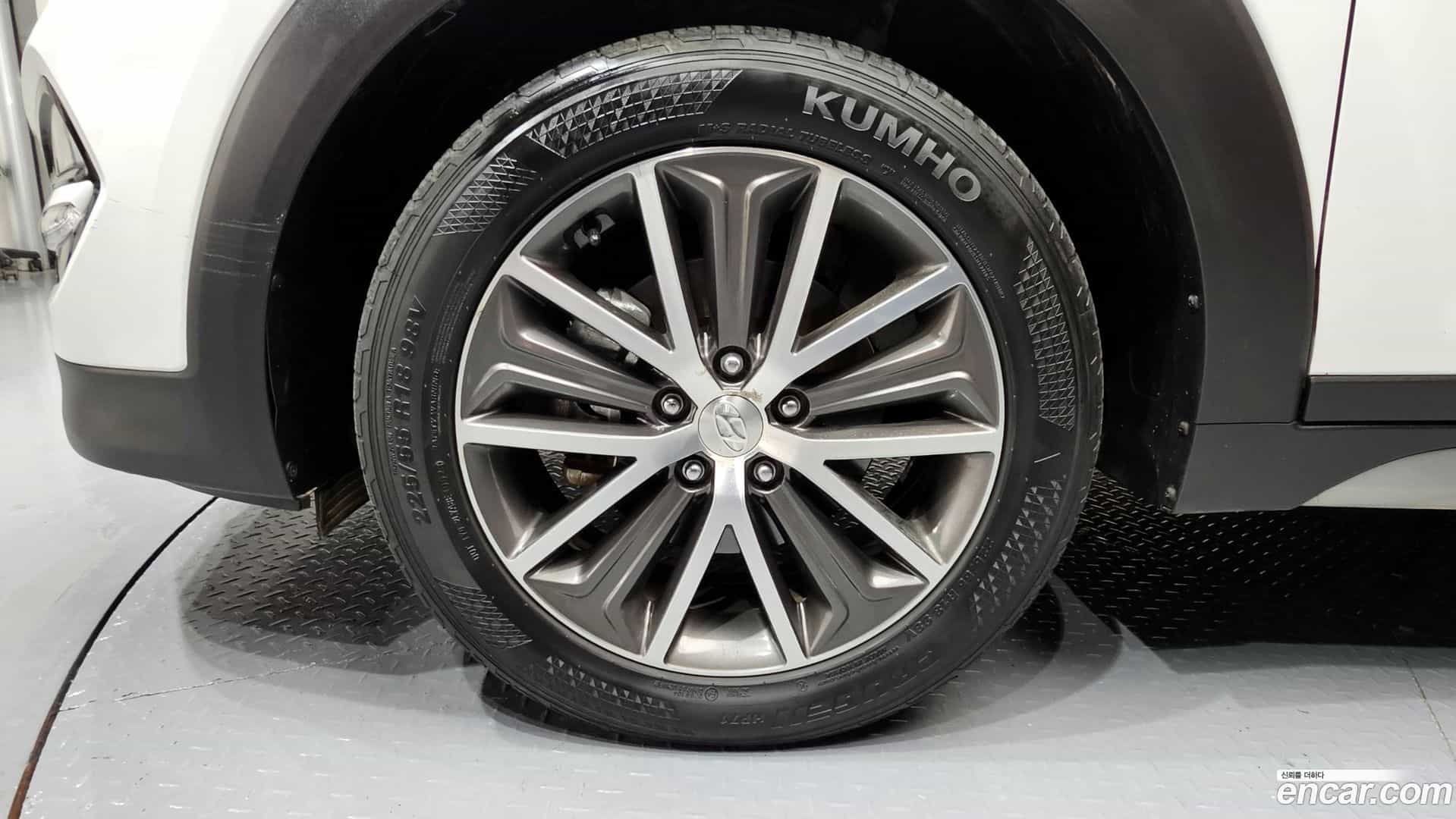 Tucson Hyundai 2016.10-OUTER-005