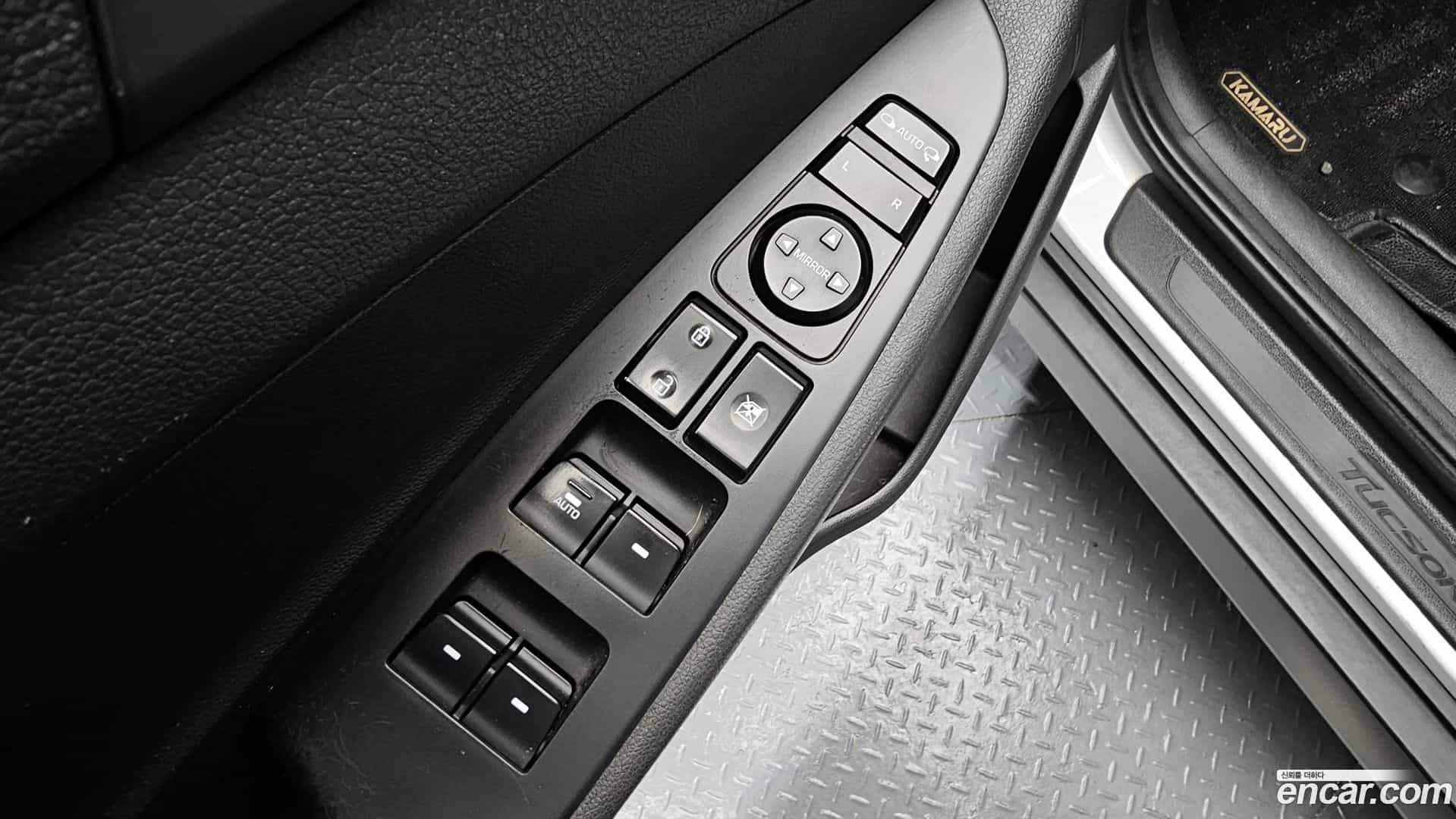 Tucson Hyundai 2016.10-OPTION-018