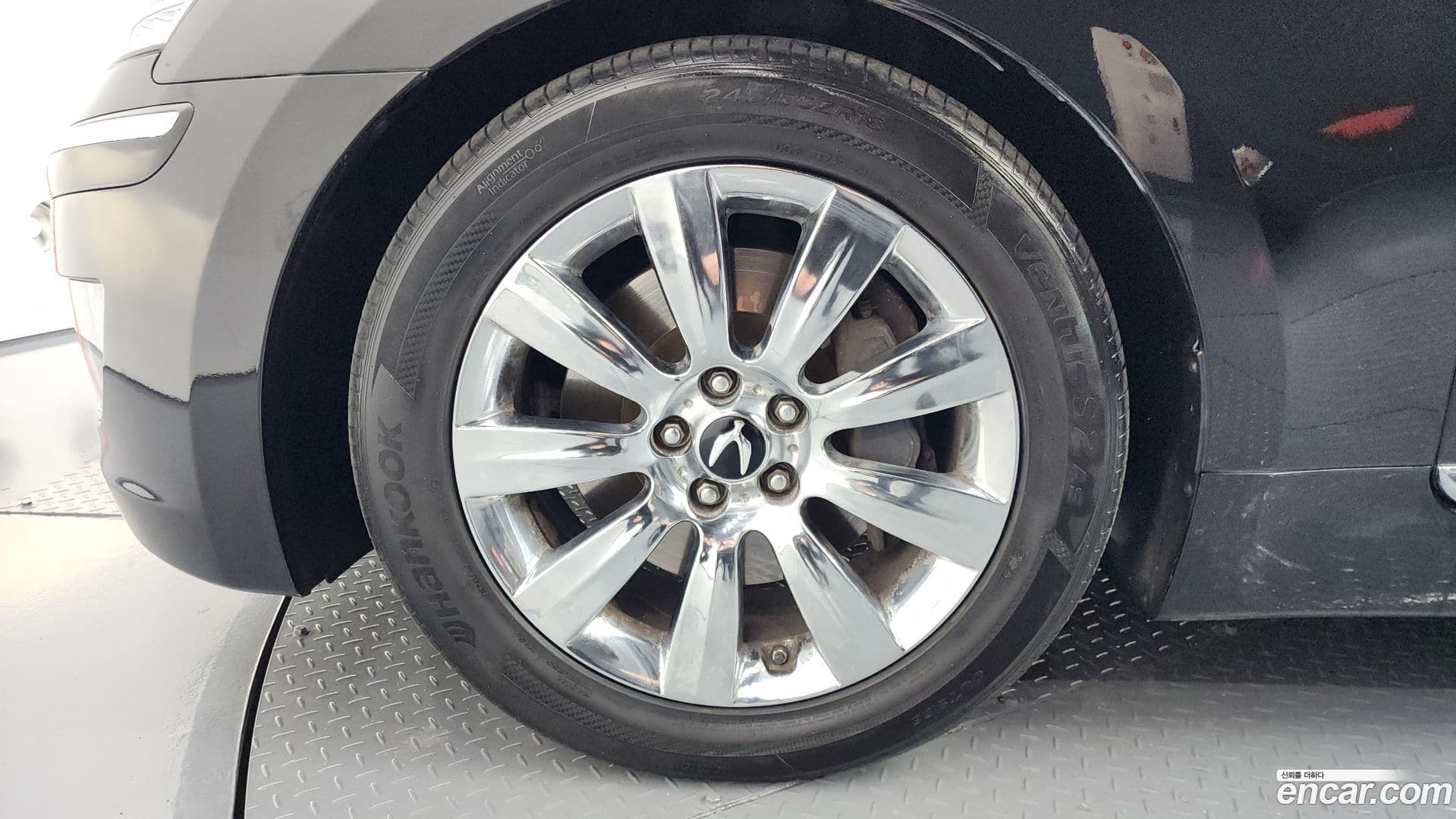 Main__Slider__Photo:Equus Hyundai 2011.3-4