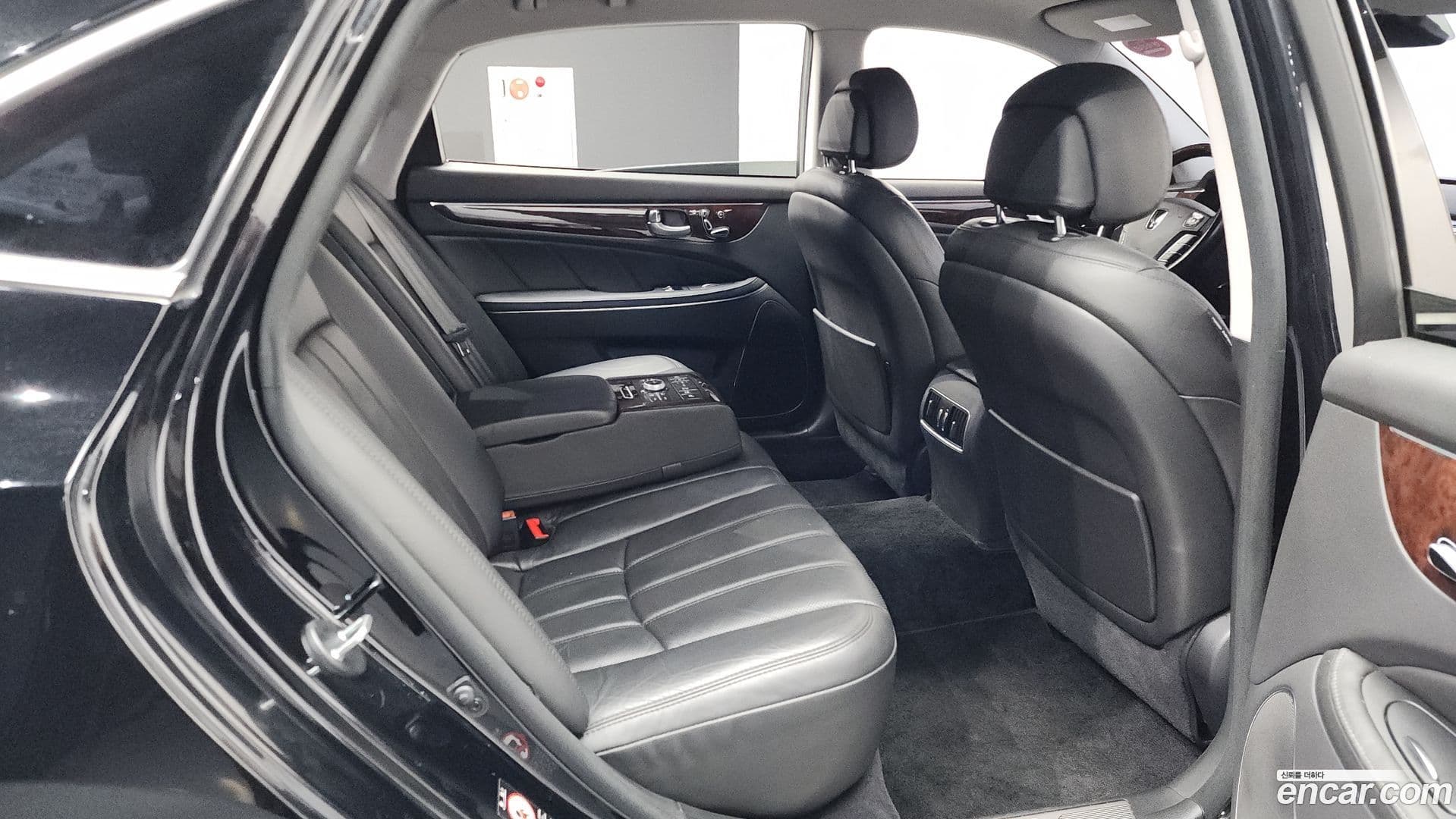 Main__Slider__Photo:Equus Hyundai 2011.3-11