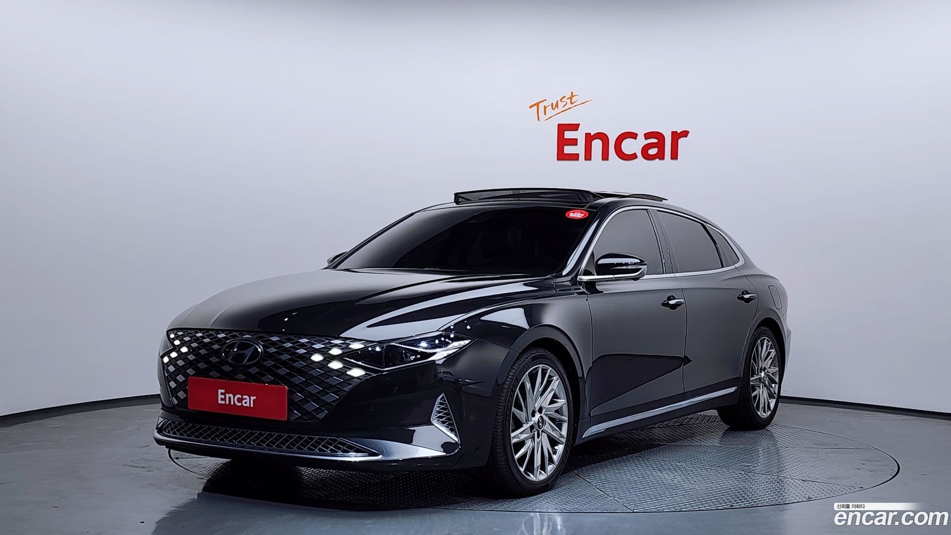 Main__Slider__Photo:Grandeur Hyundai 2020.2-0