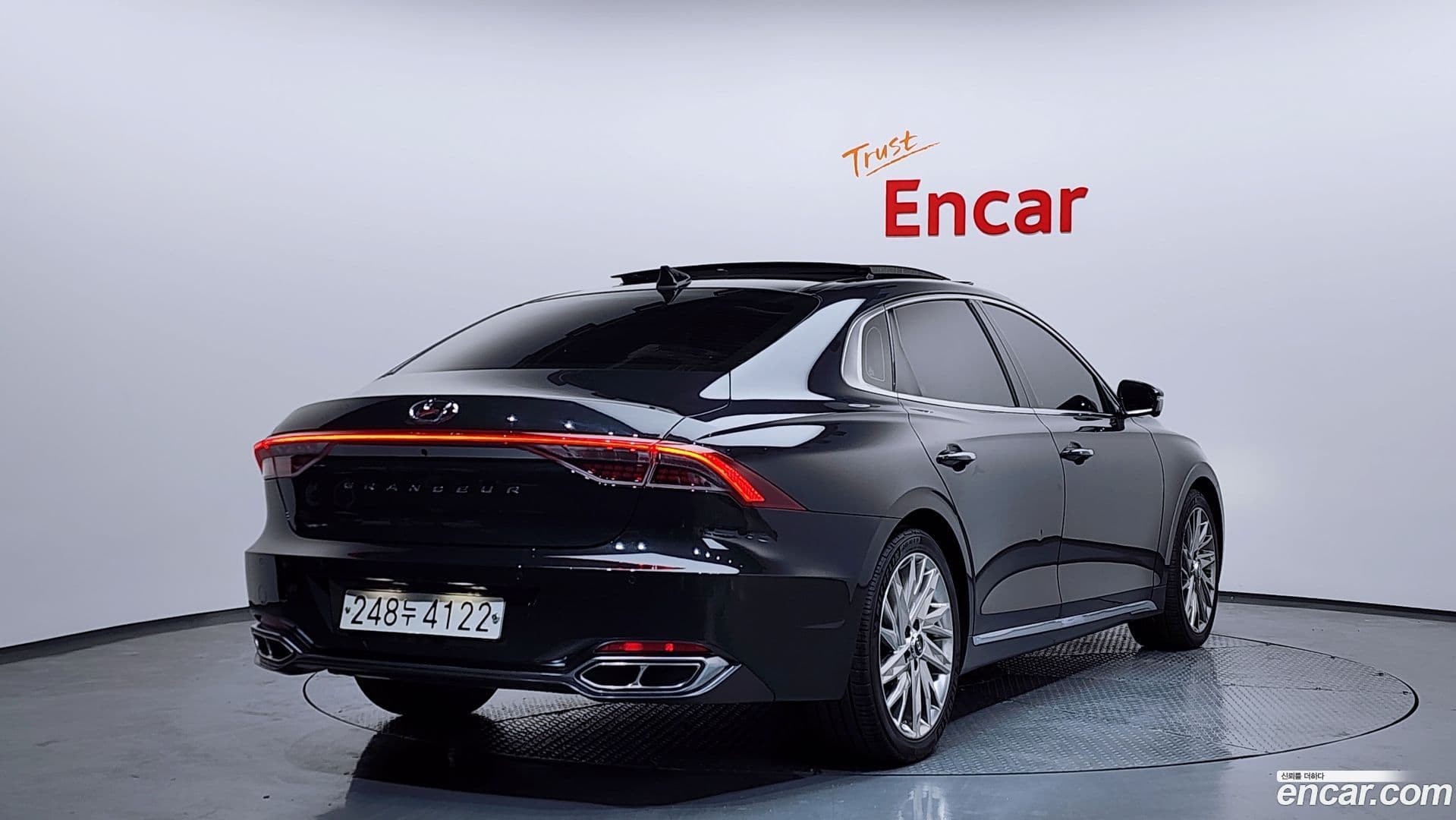 Main__Slider__Photo:Grandeur Hyundai 2020.2-1