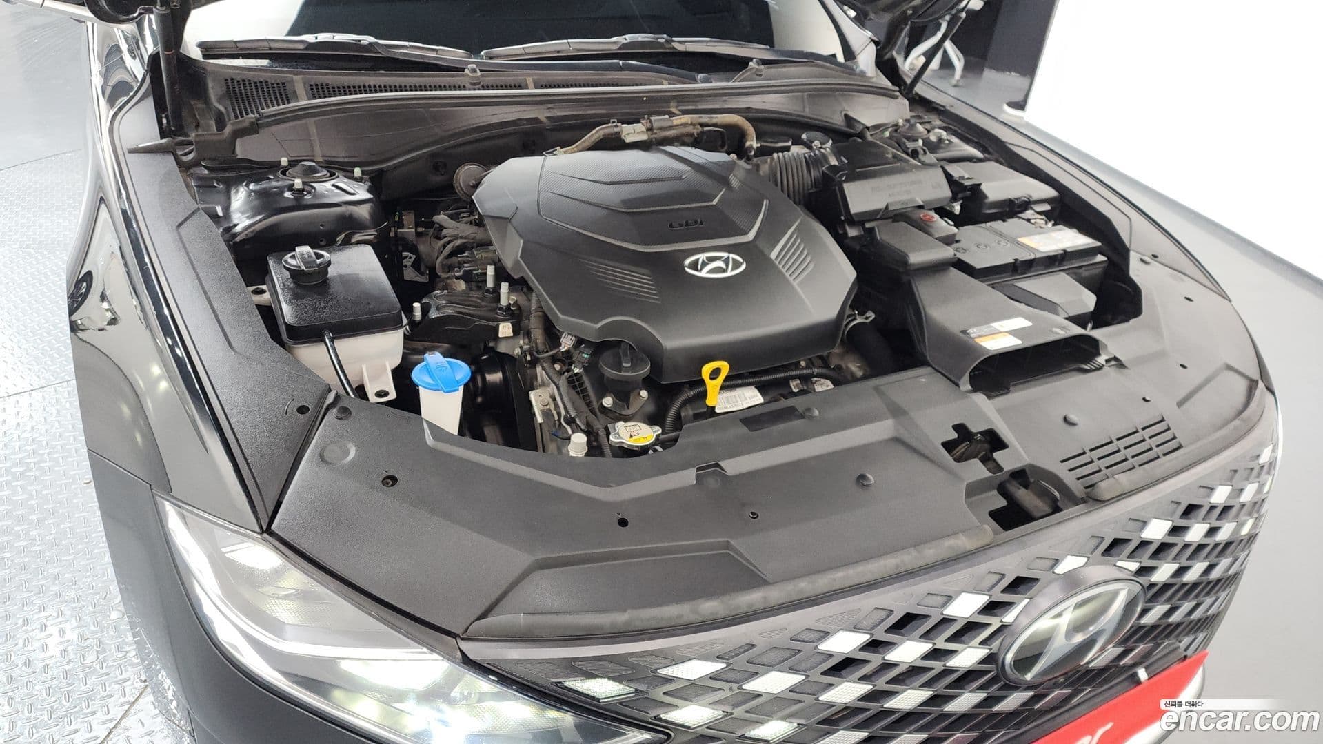 Main__Slider__Photo:Grandeur Hyundai 2020.2-5