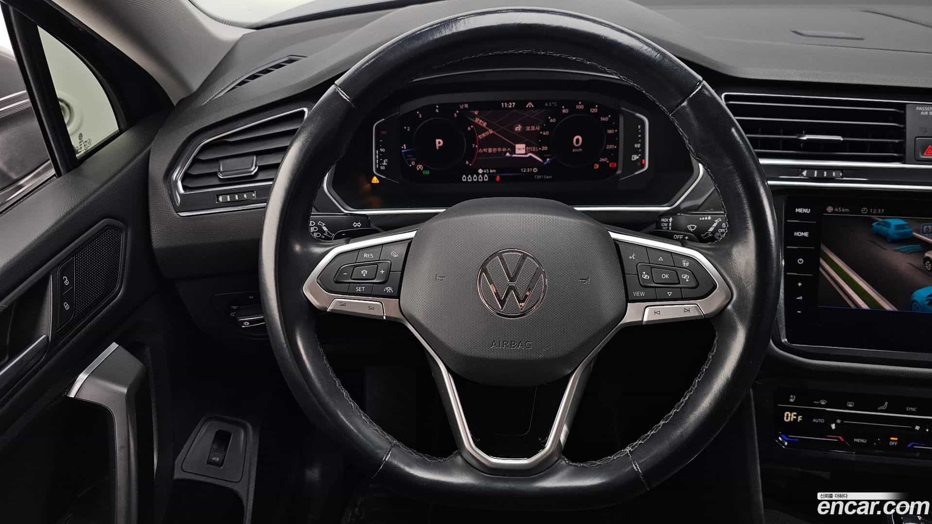 Tiguan Volkswagen 2022.8-OPTION-017