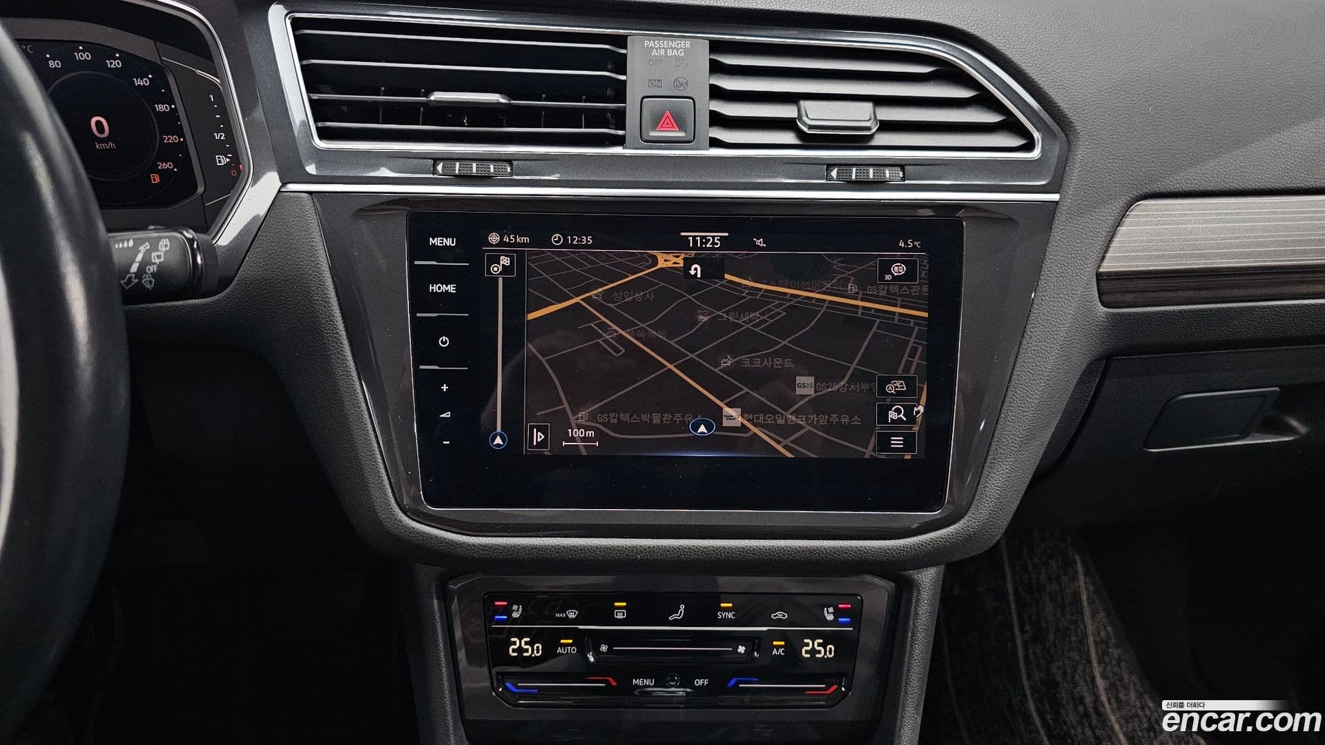 Main__Slider__Photo:Tiguan Volkswagen 2022.8-13