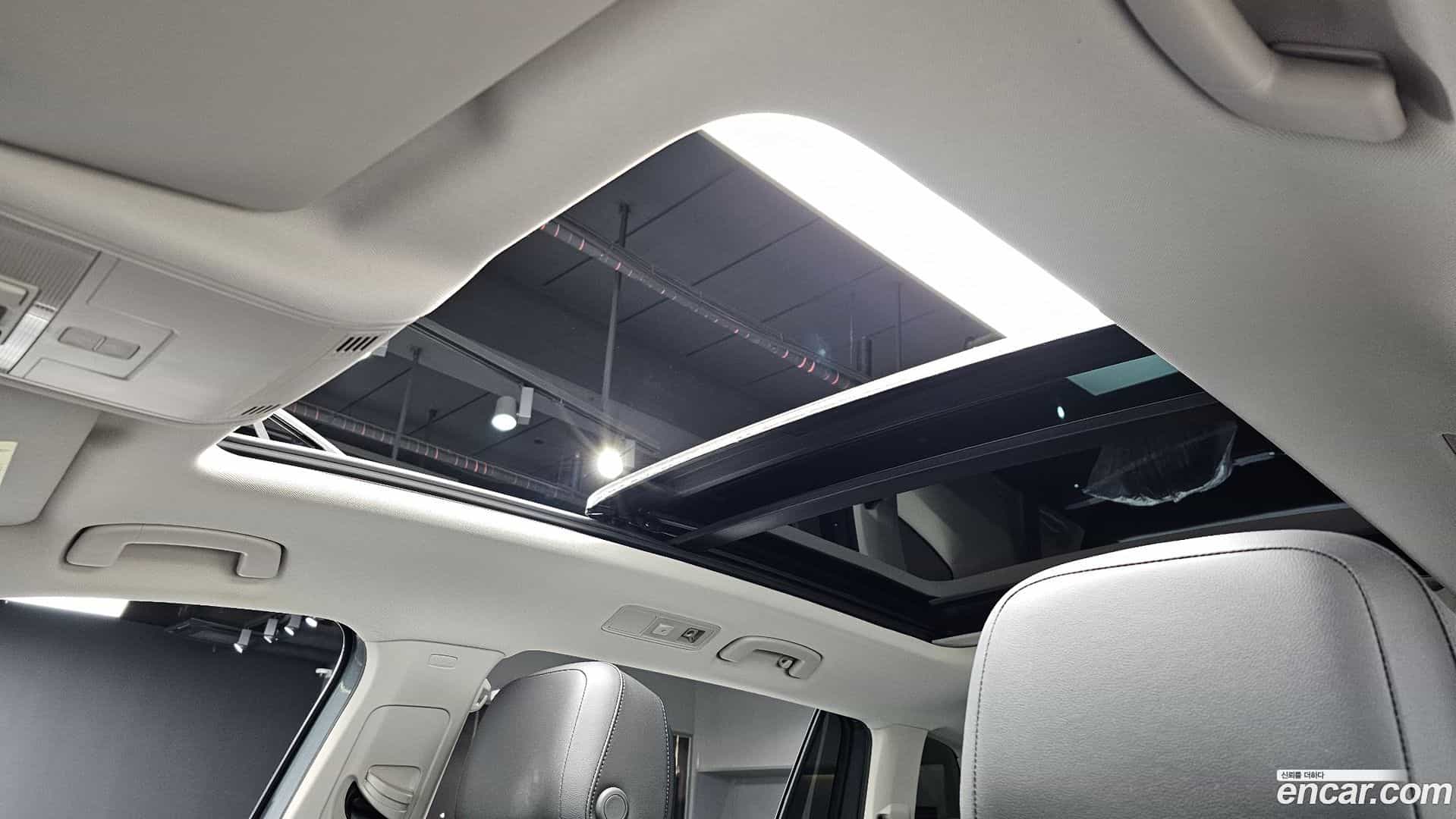 Tiguan Volkswagen 2022.8-OPTION-022