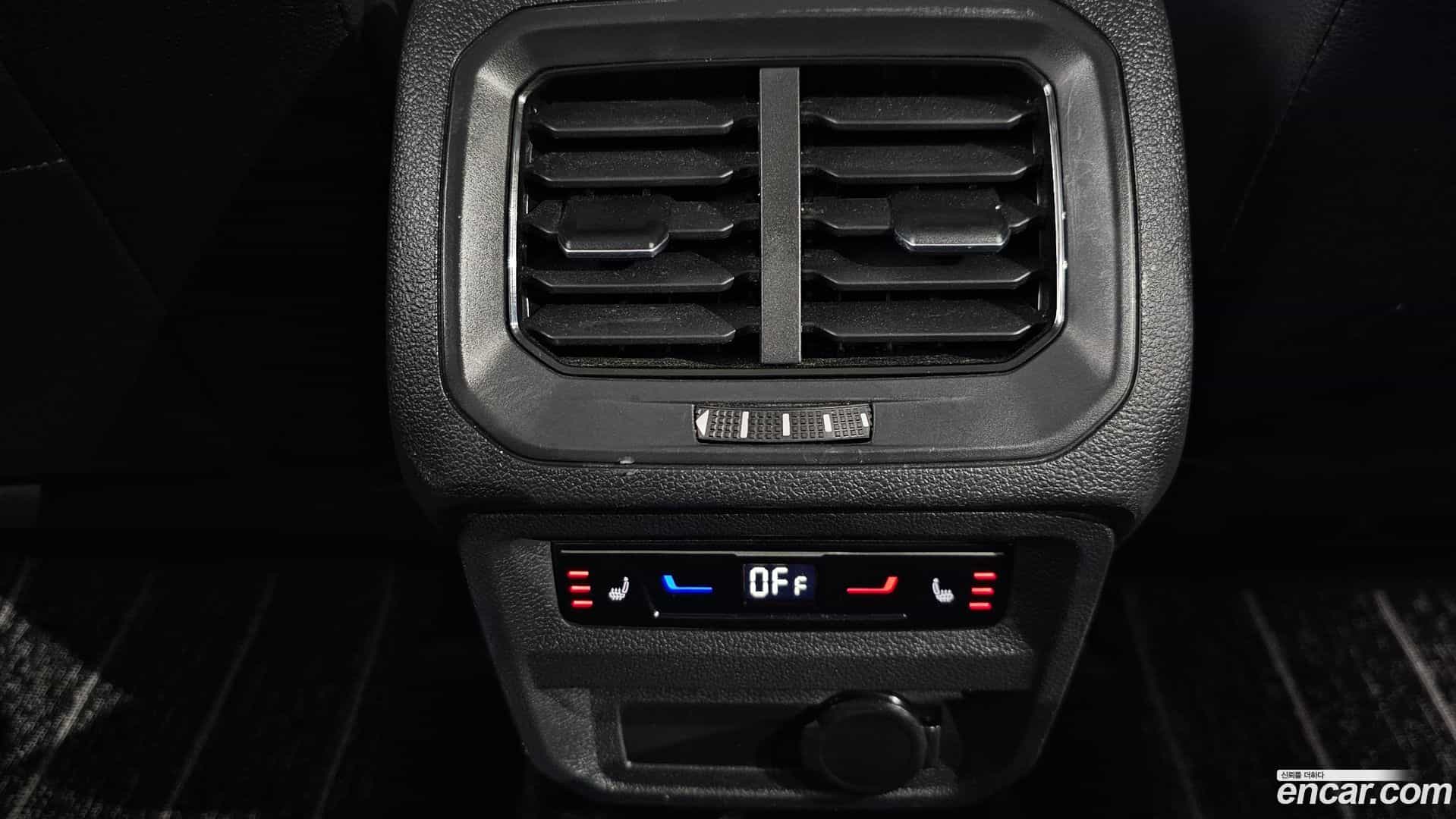 Tiguan Volkswagen 2022.8-OPTION-023