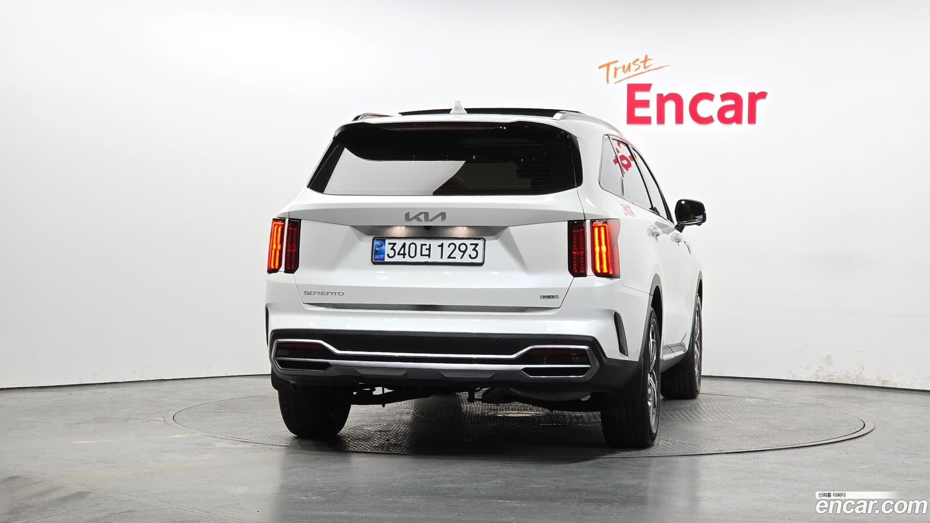 Main__Slider__Photo:Sorento Kia 2022.9-3