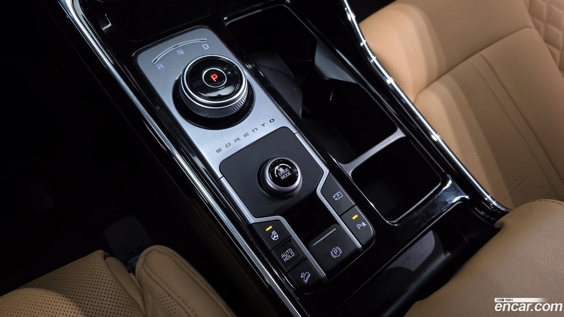 Main__Slider__Photo:Sorento Kia 2022.9-8