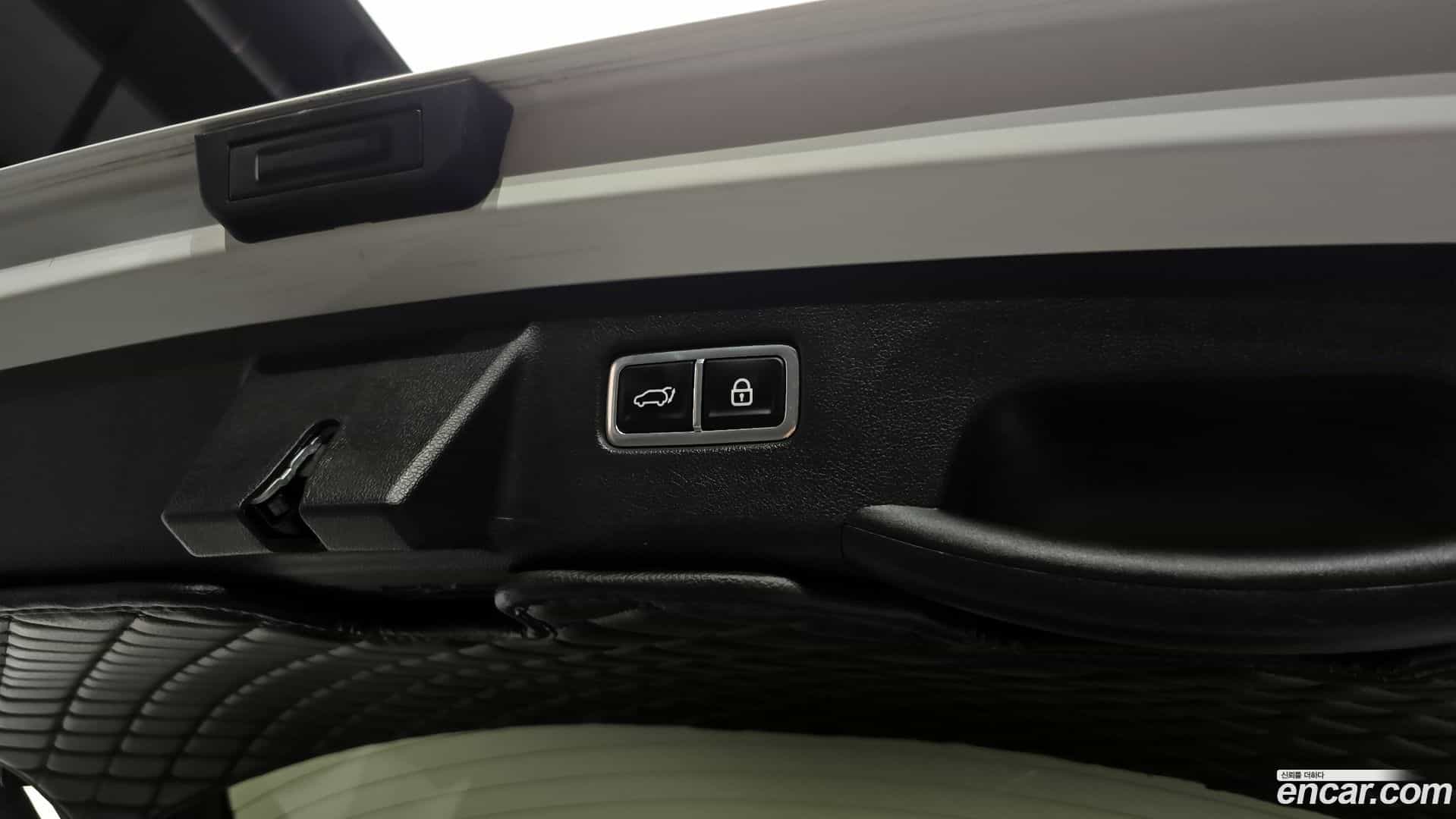 Sorento Kia 2022.9-OPTION-024