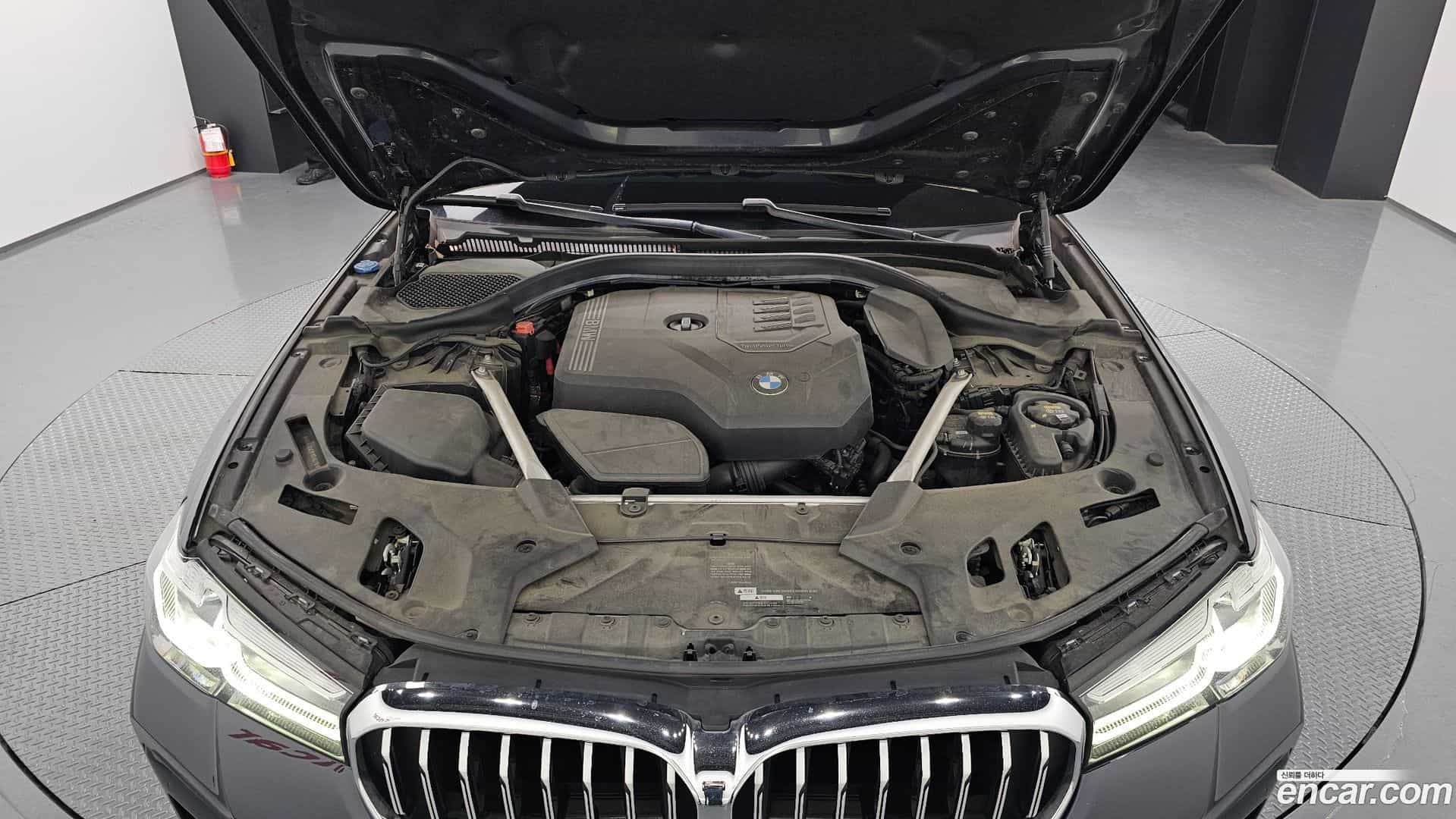 5-Series BMW 2020.9-INNER-006